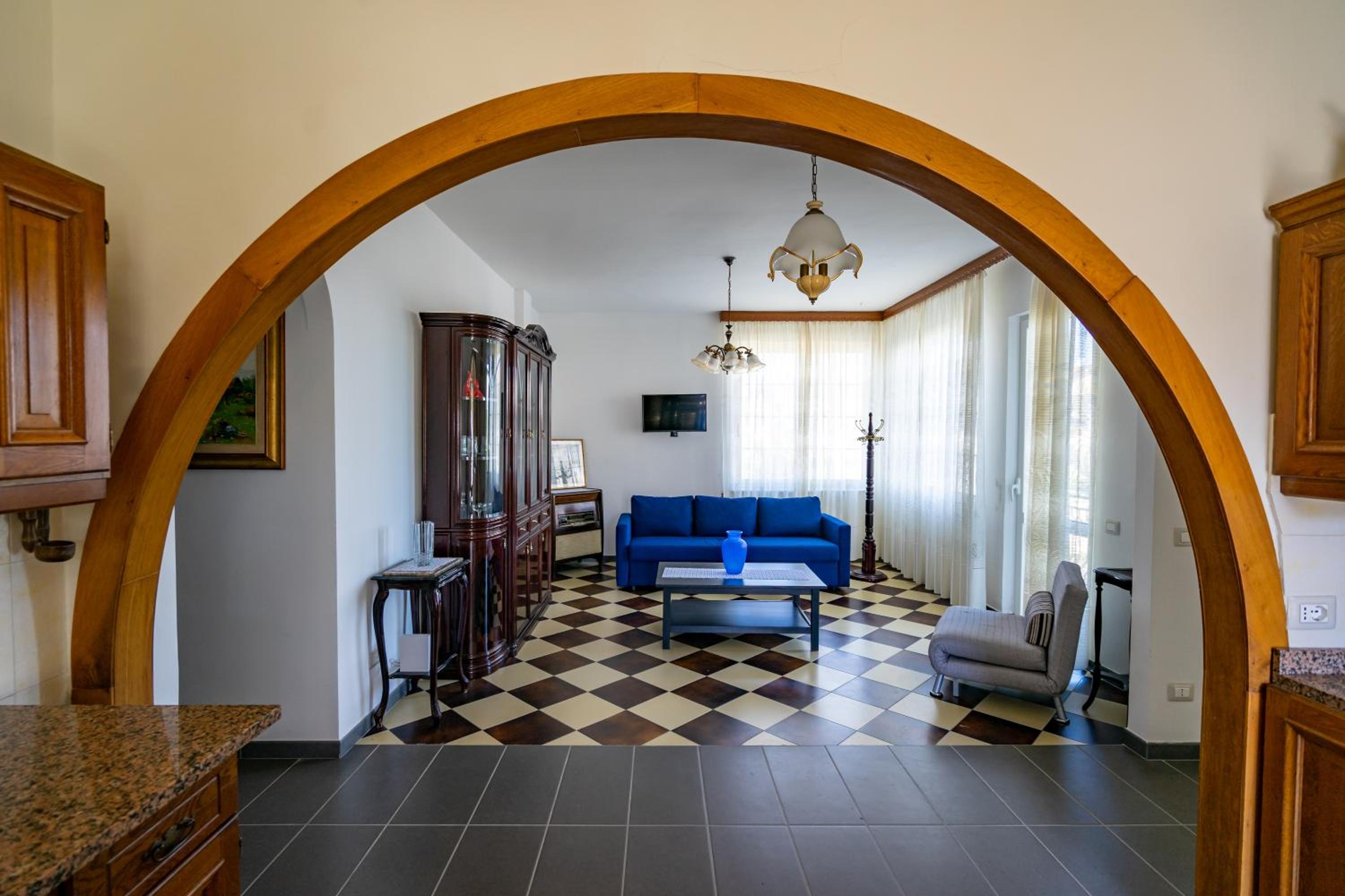 +61 Lounge Apartment Images