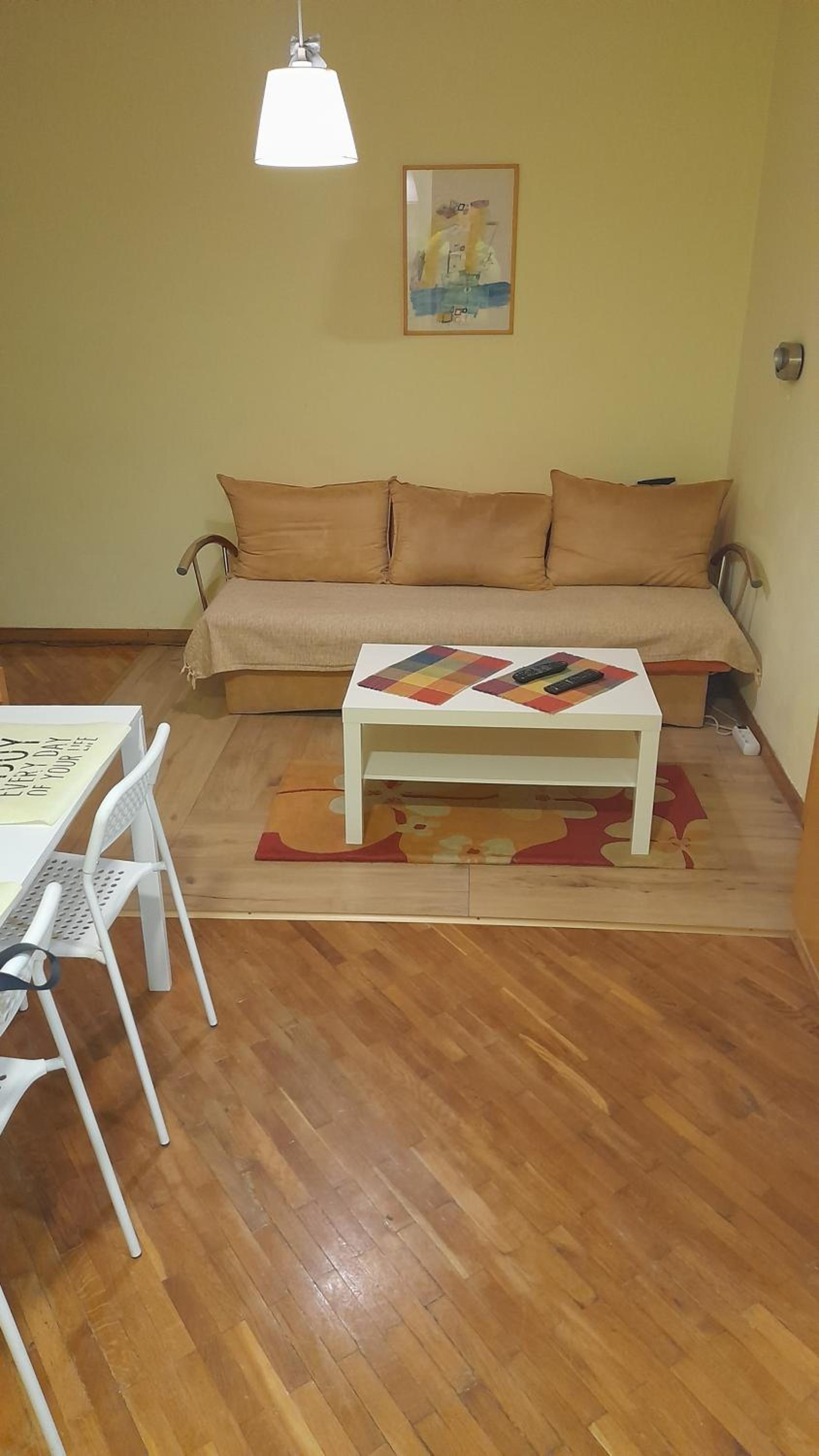 Vracar Krunska Jamiva Images