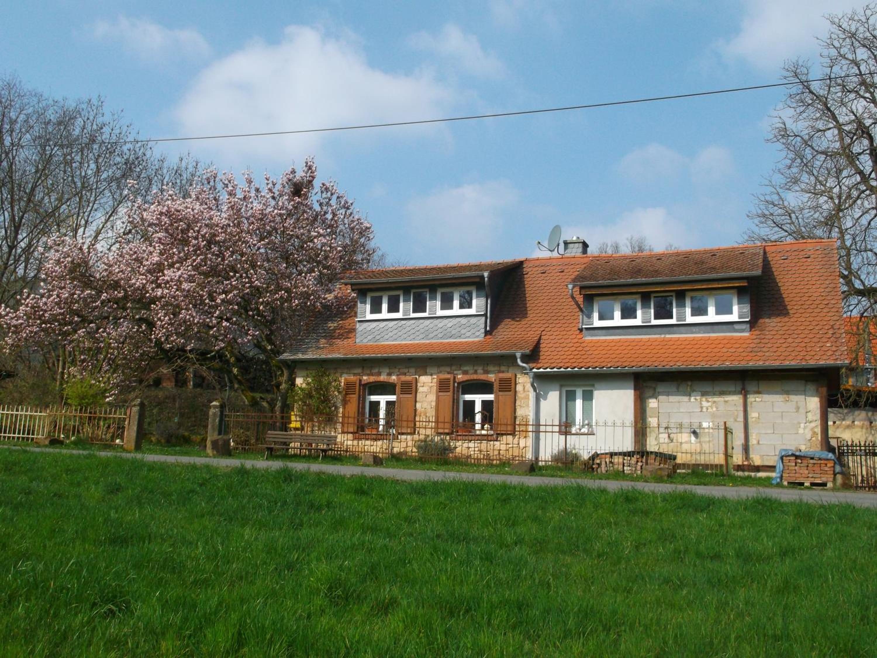 Ferienhaus mit Garten im Odenwald zu vermieten Images