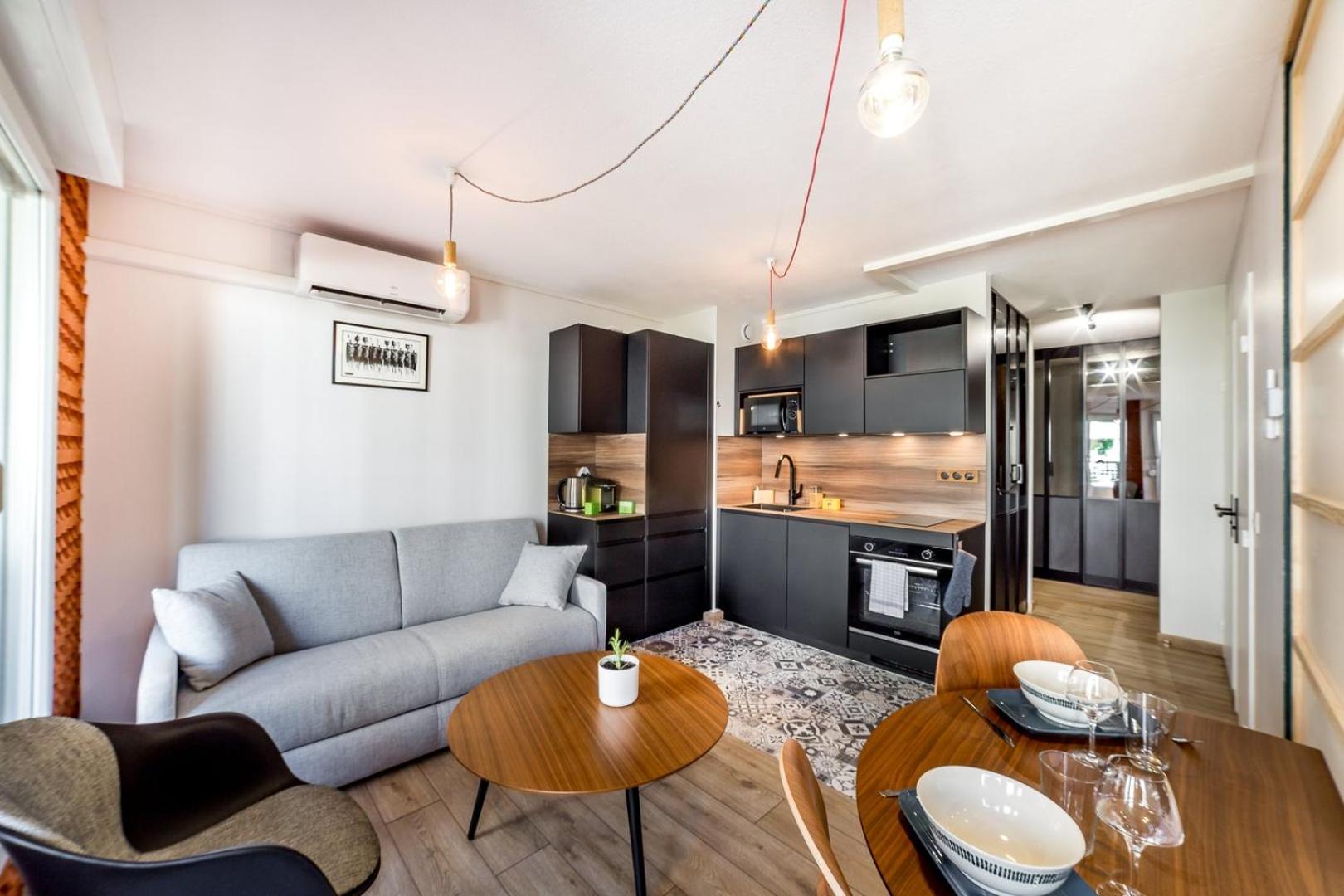Brand new studio/parking near Part-Dieu AIL Images