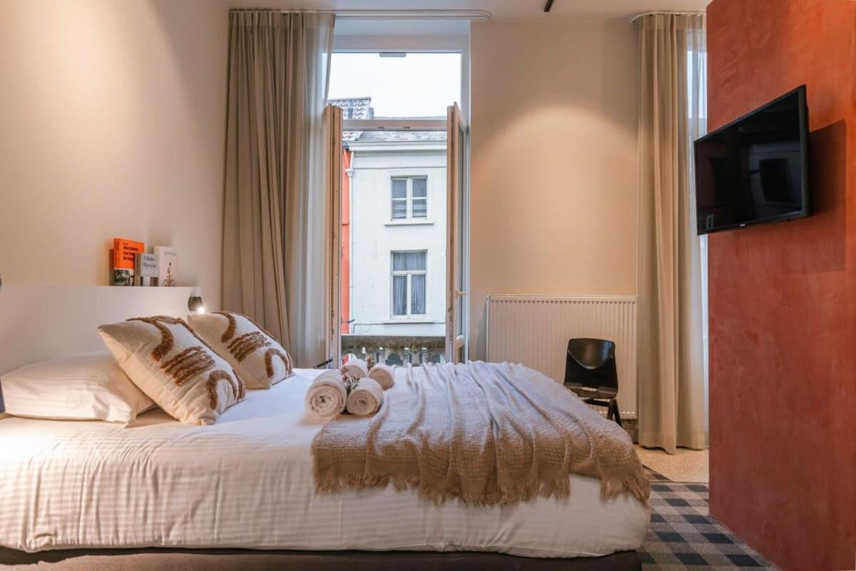 WAY SWEET DREAMS - Room 1 Images