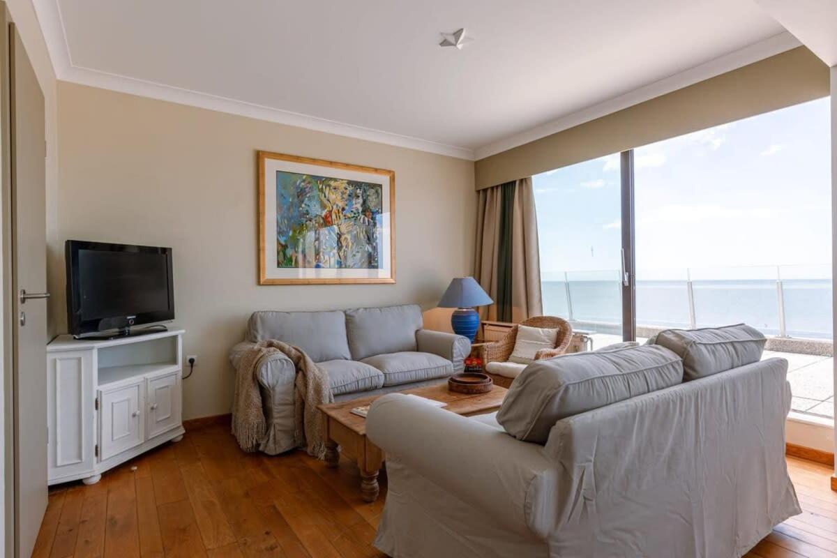 Magnificent penthouse with incredible seaview Images