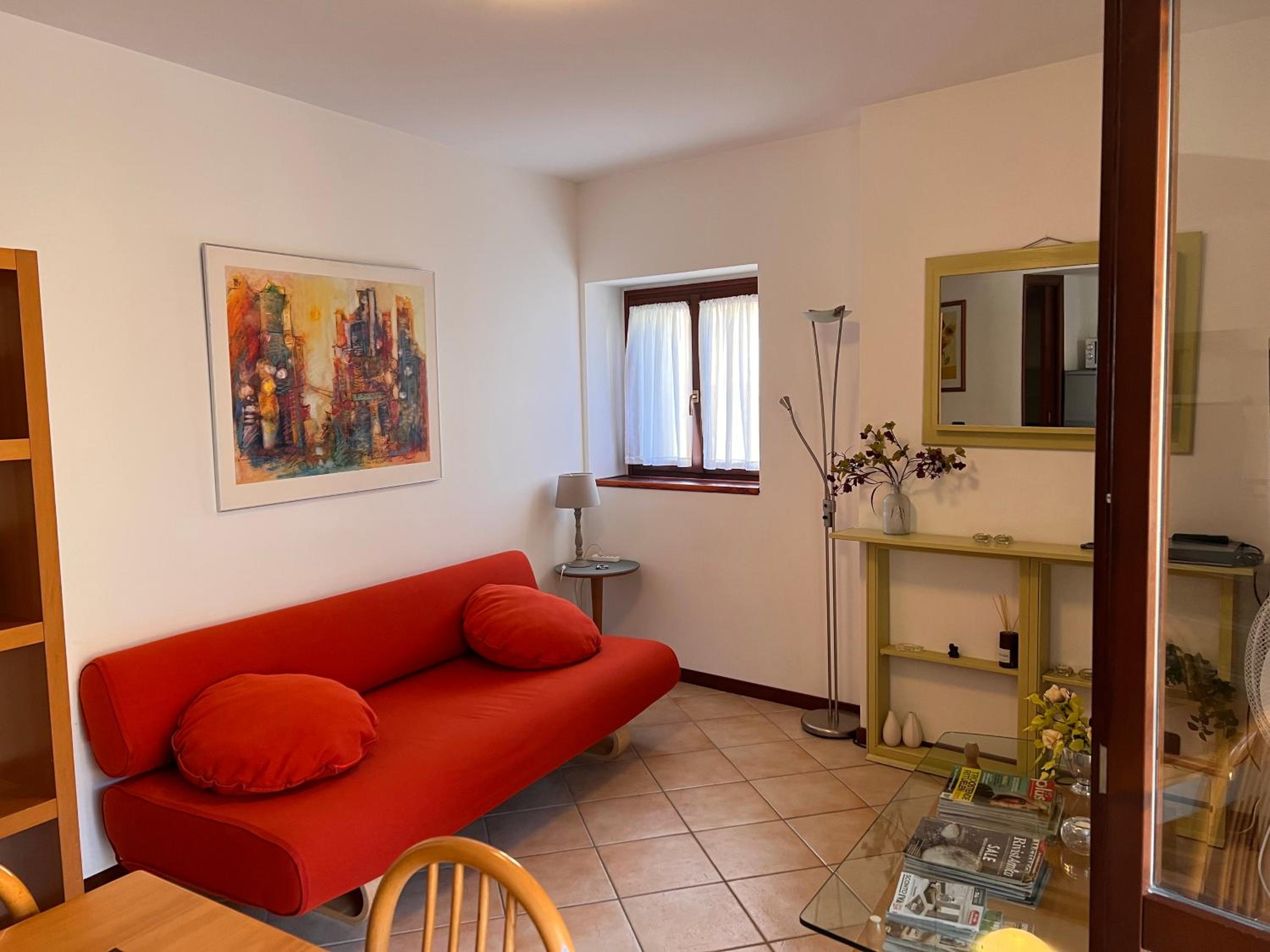 Via Lario 3 met balkon Images