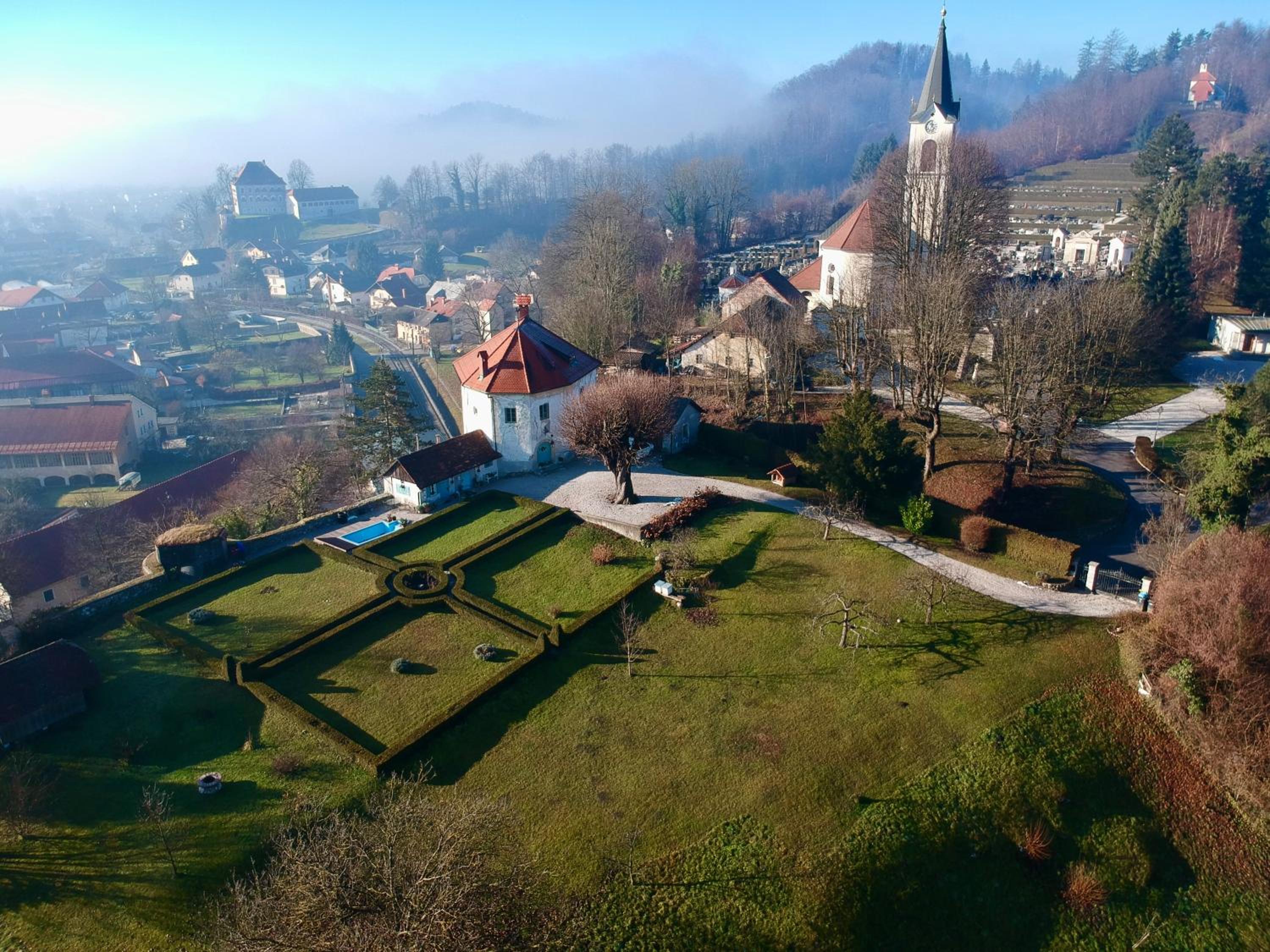 Medieval Castle in Kamnik City Center - Trutzturn Images