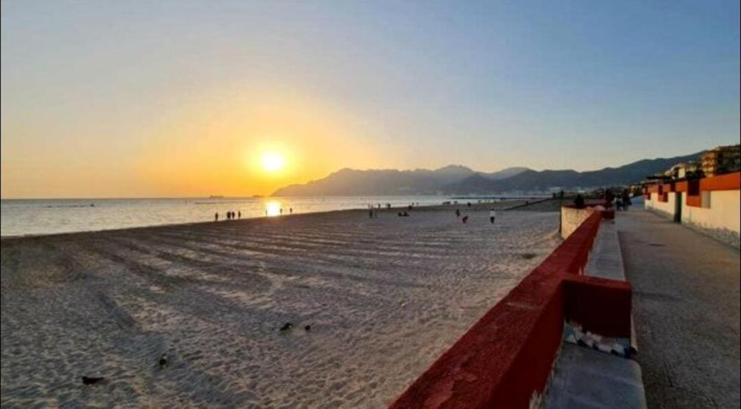 Salifornia casa vacanze Images