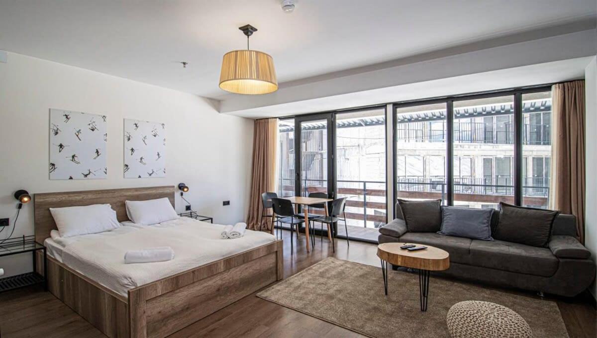 Charming Apartment for 4 In Marshall Gudauri Images