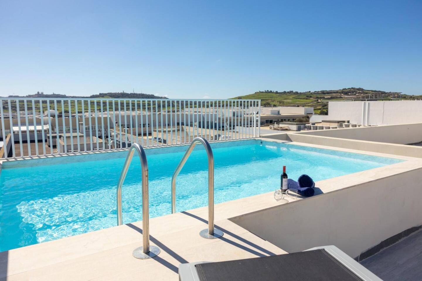 Beautiful Views With Huge Pool In Mosta Penthouse Images