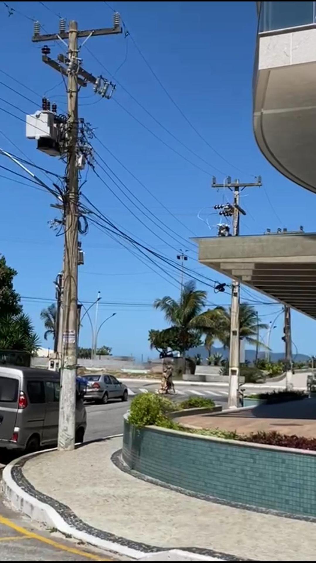 A 50m da Praia do Forte em Cabo Frio Images