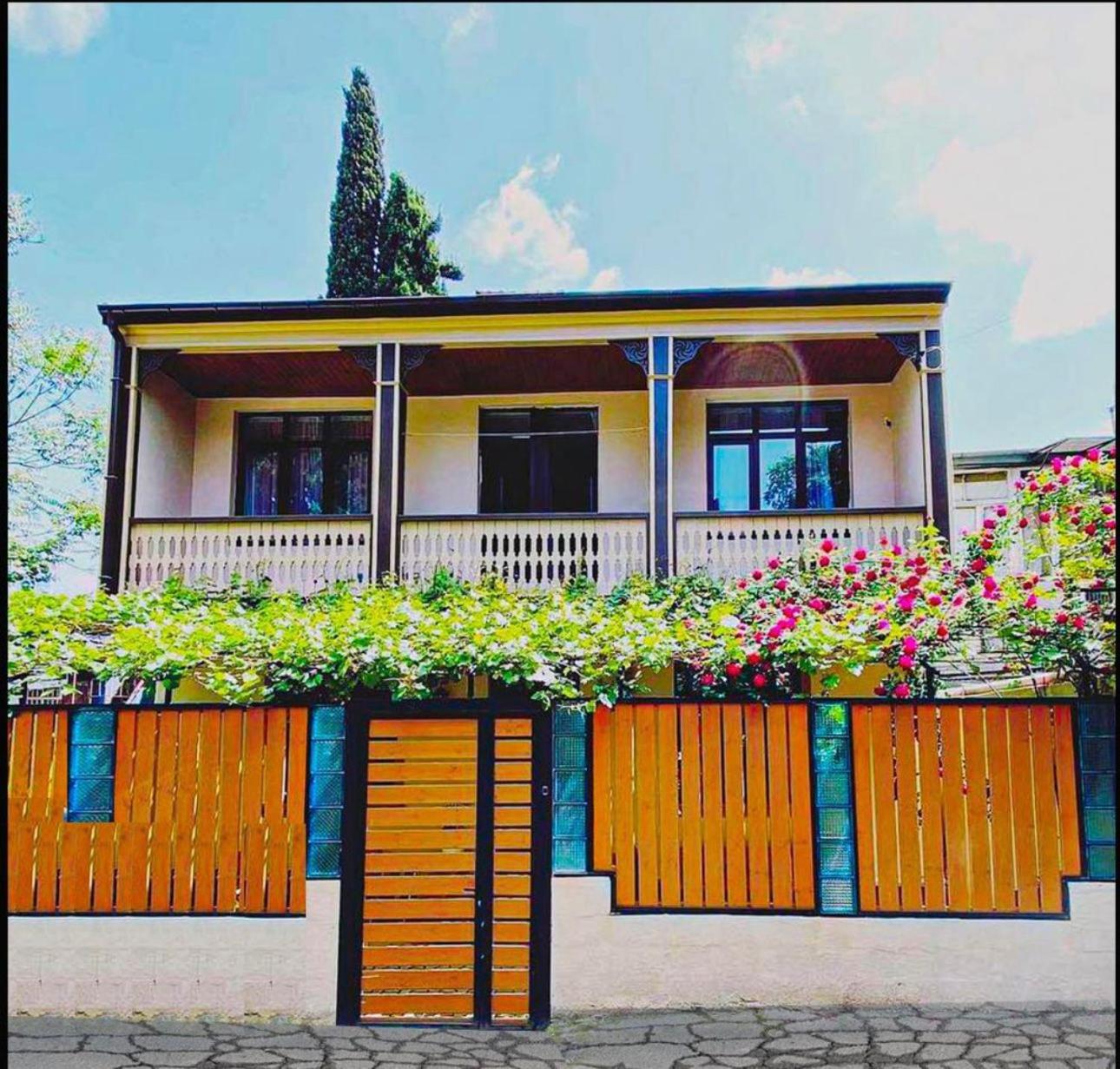 Hotel "Tbilisi Tales" in the heart of the Old City Images