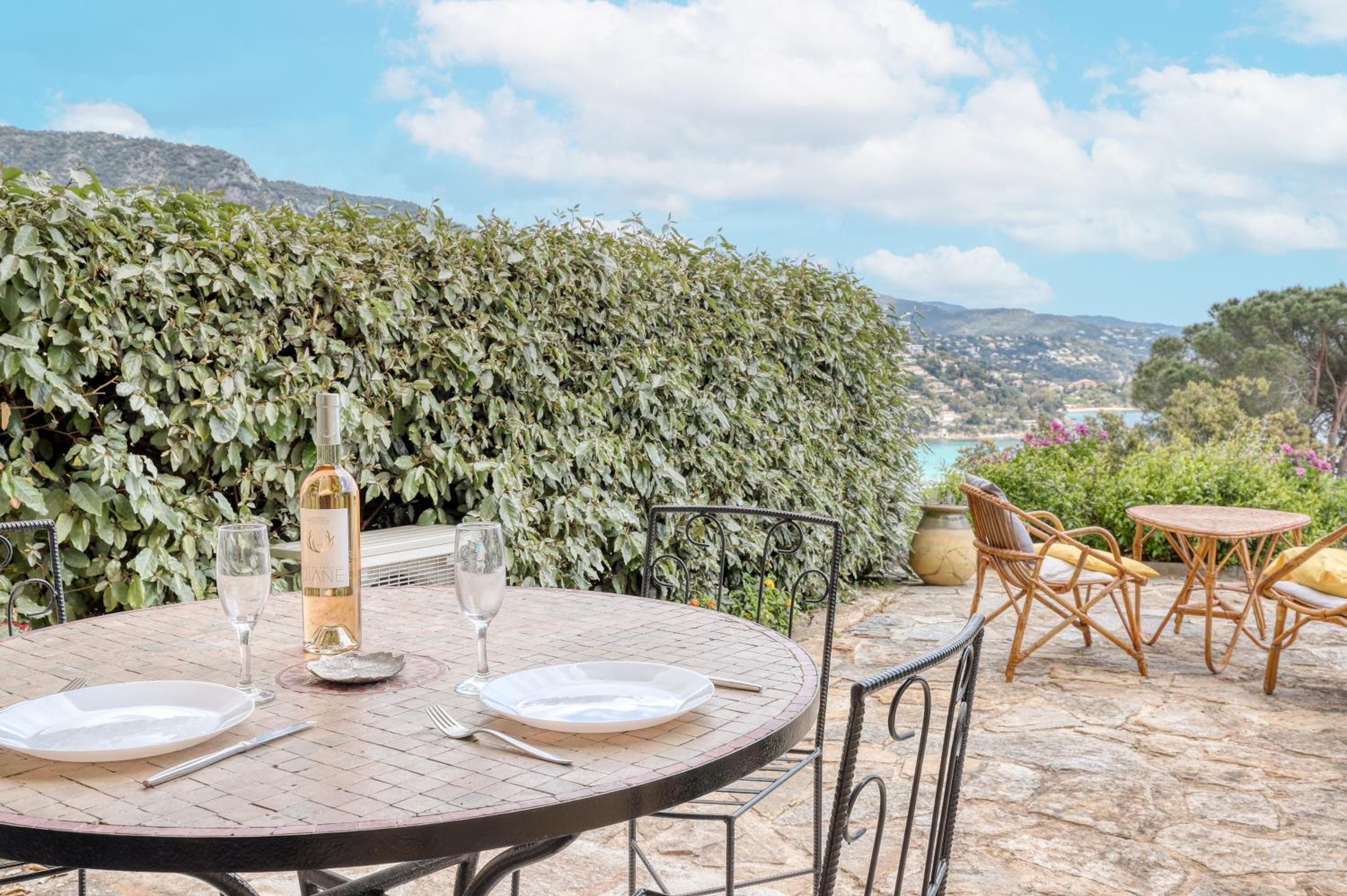 Appartement vue mer (tout rénové) ! Images
