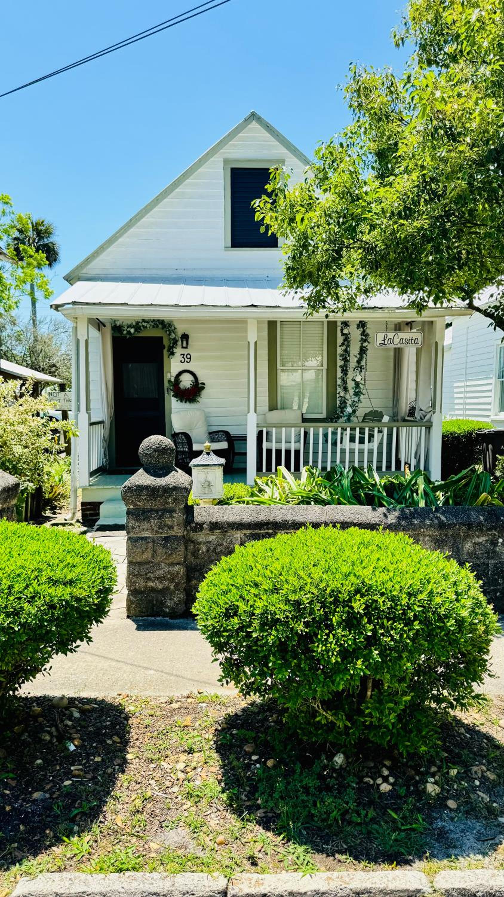 Historic Full House 2min walk to Historic Downtown Images