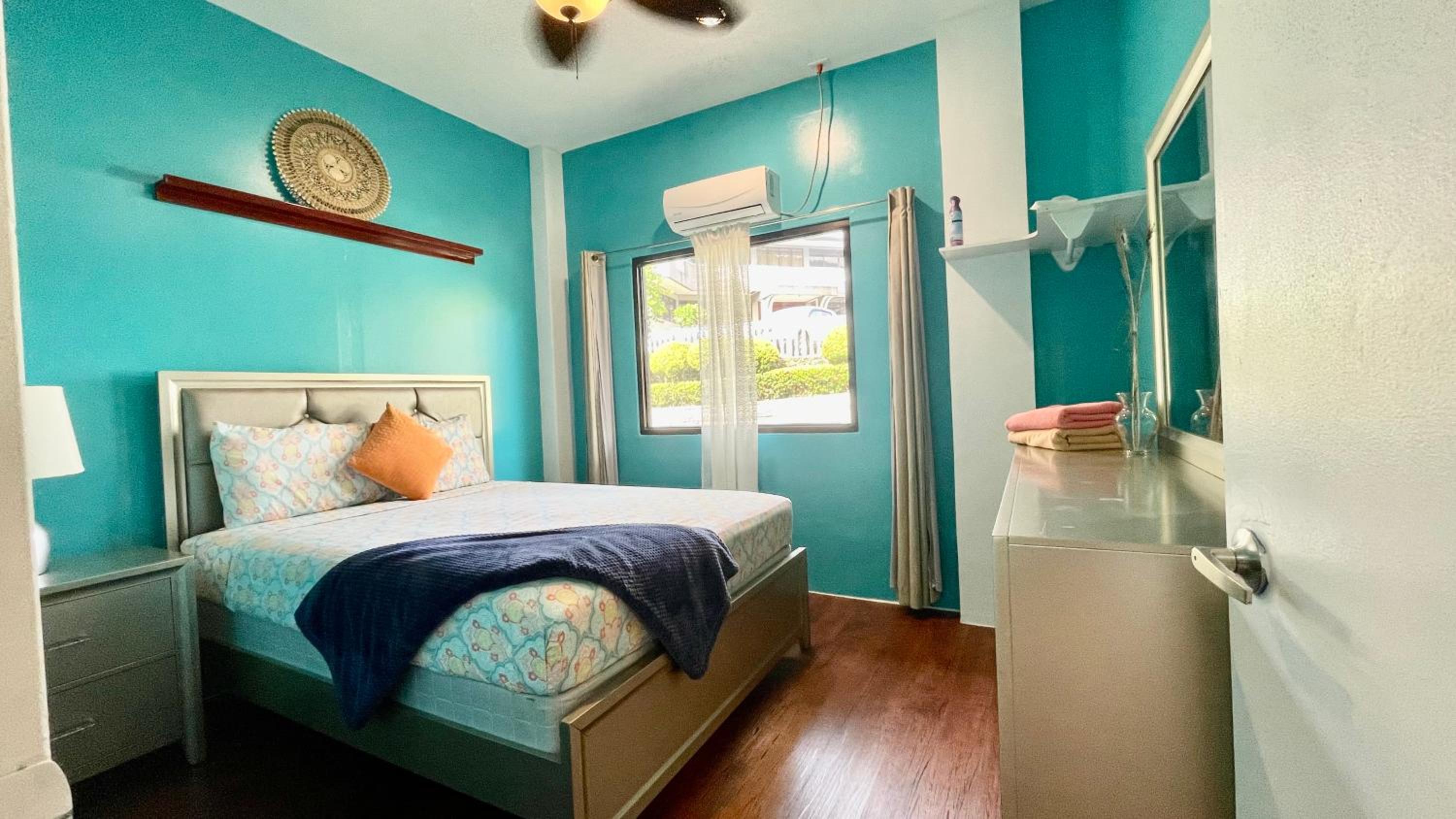 Ngermid Oasis - Vibrant 2 BD/1 BA Duplex