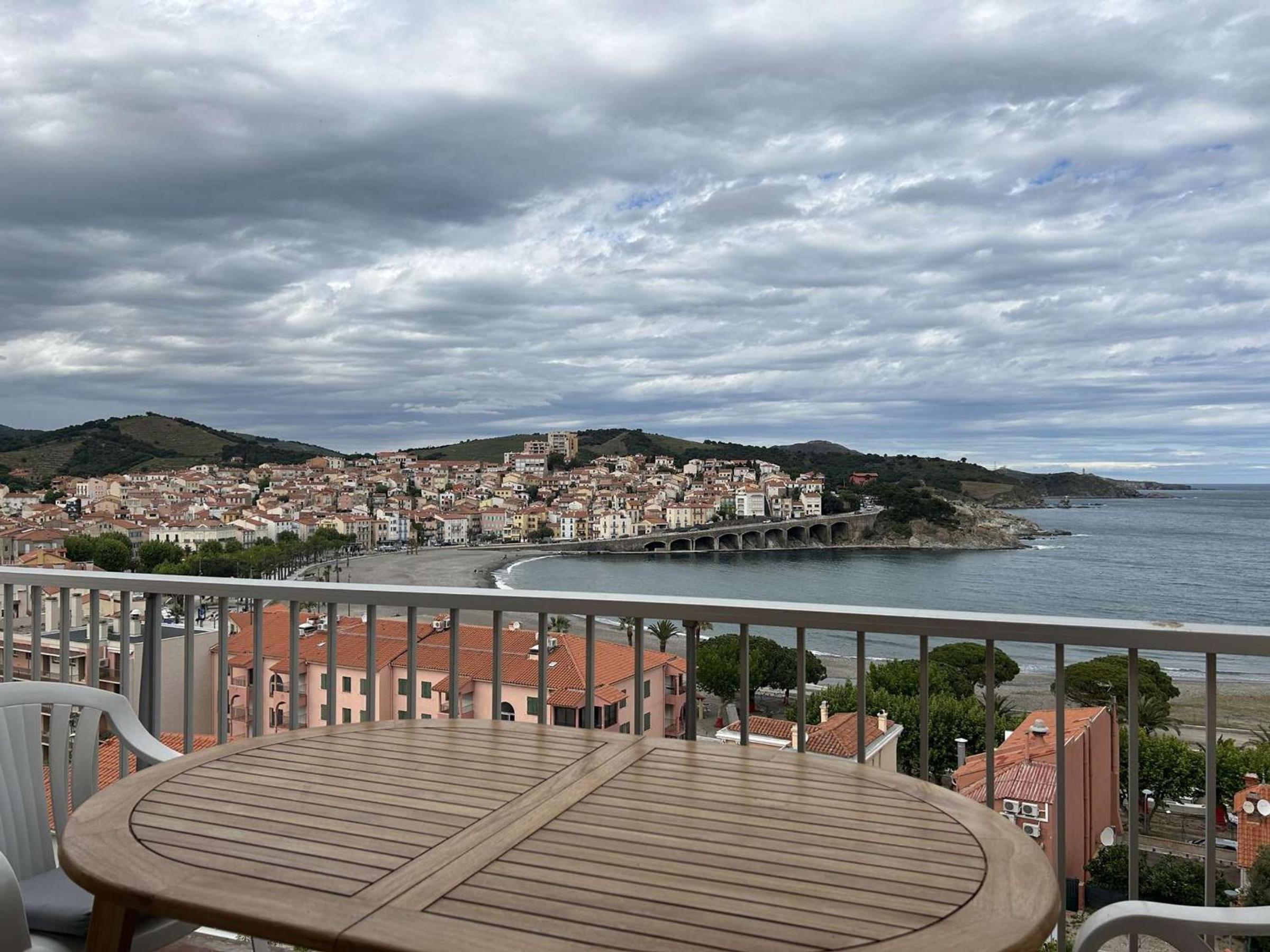 Appartement 2 pièces avec parking et vue sur mer à 200m de la plage - FR-1-225C-142 Images