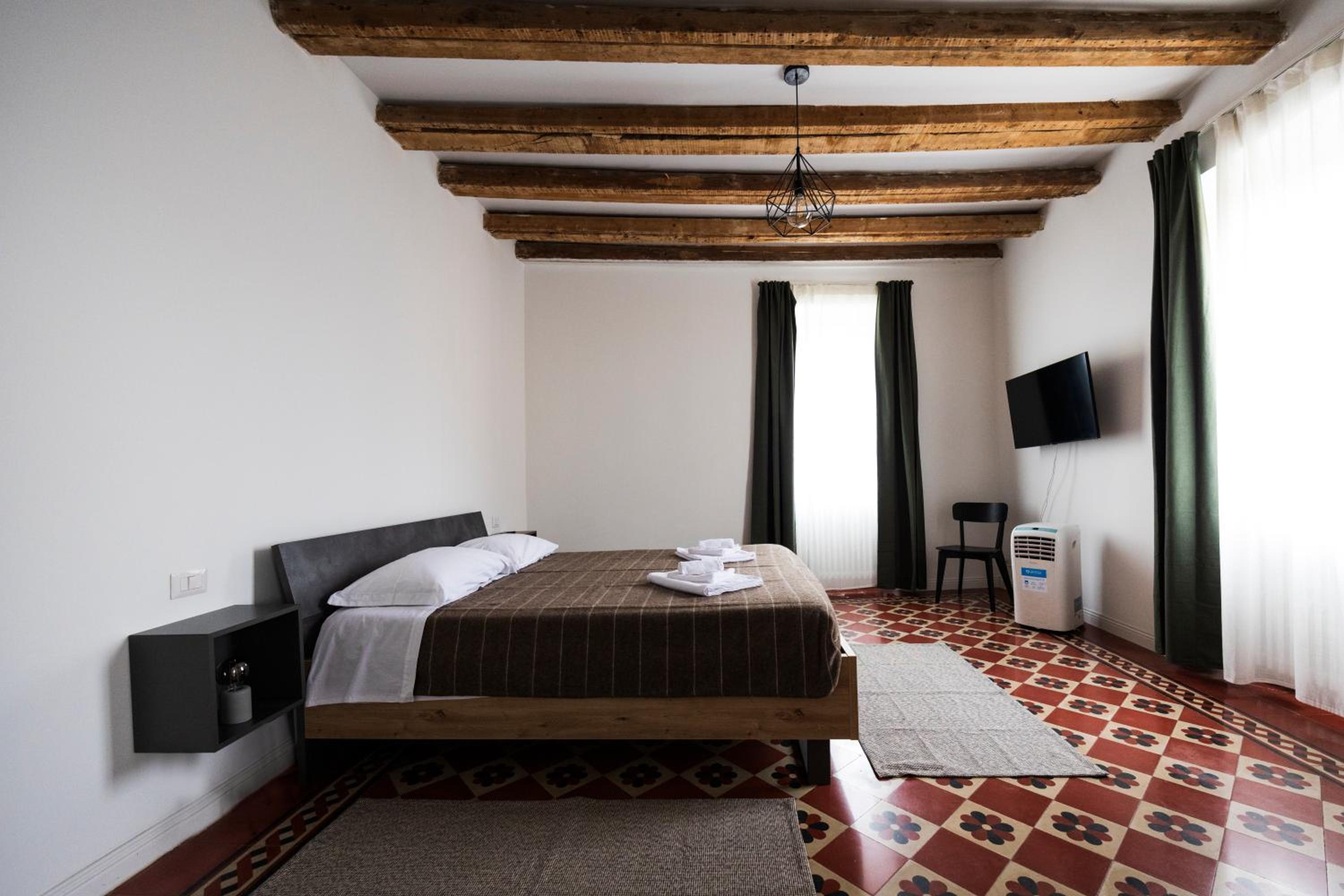 Traditional Italian House - Bergamo Images
