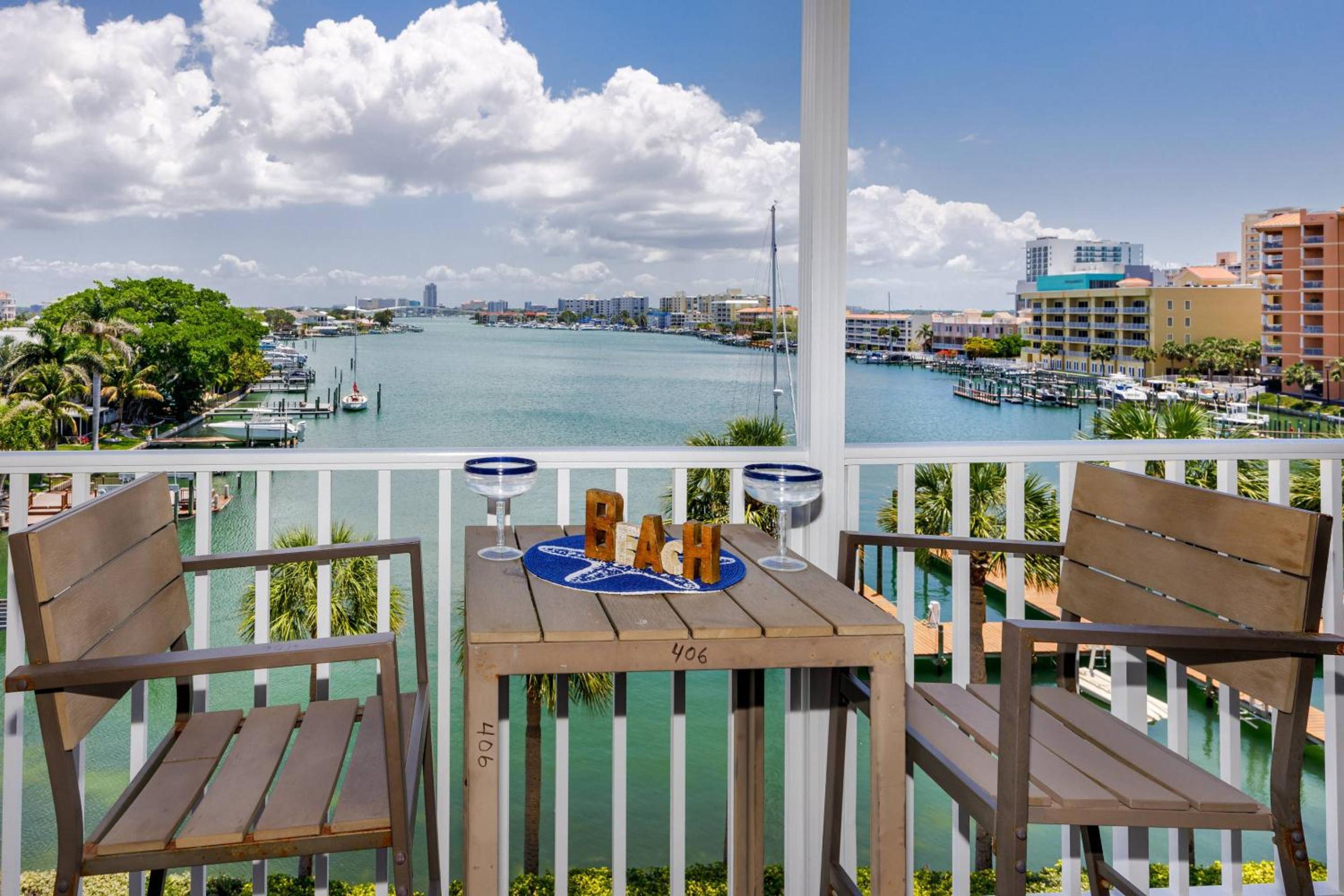 406 Dockside