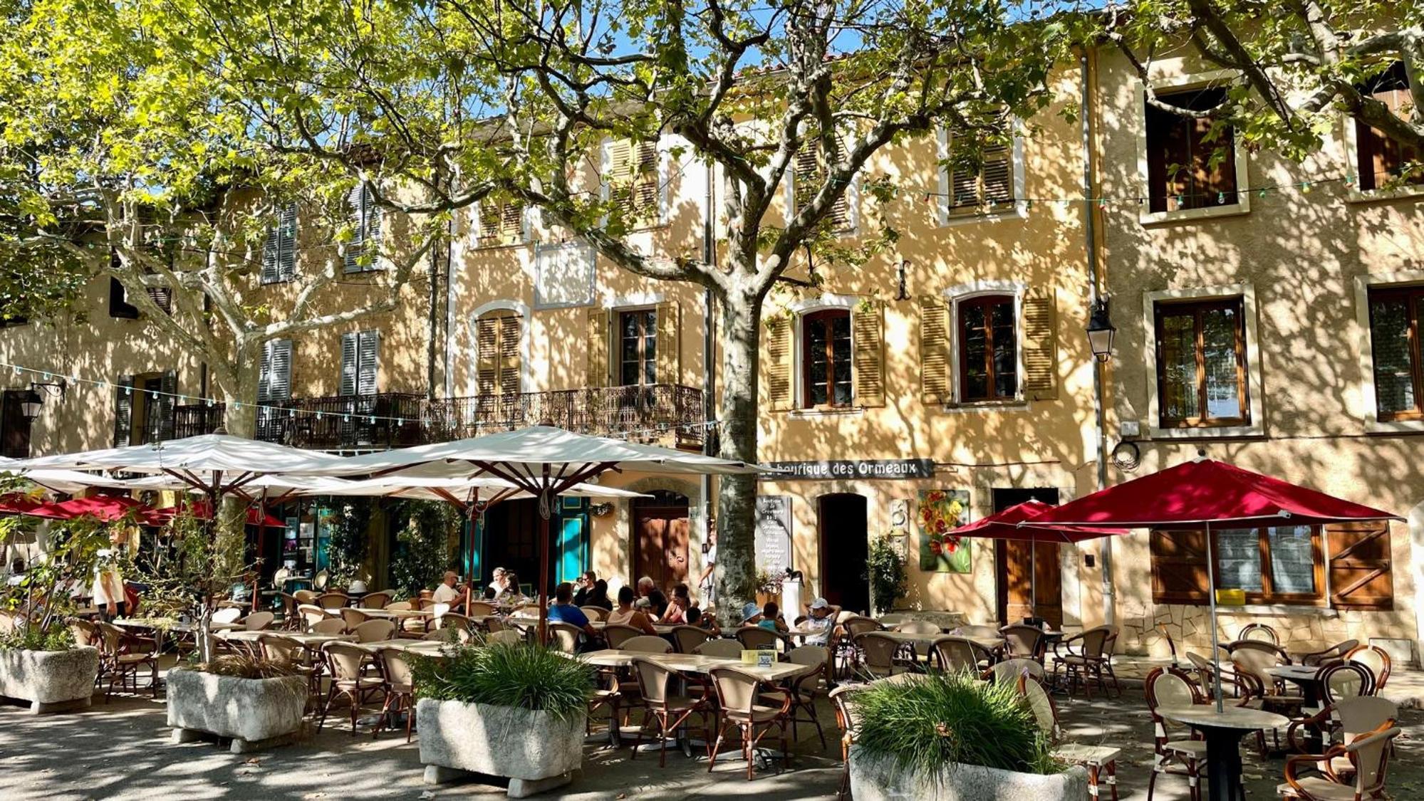 Au coeur du village provençal Images