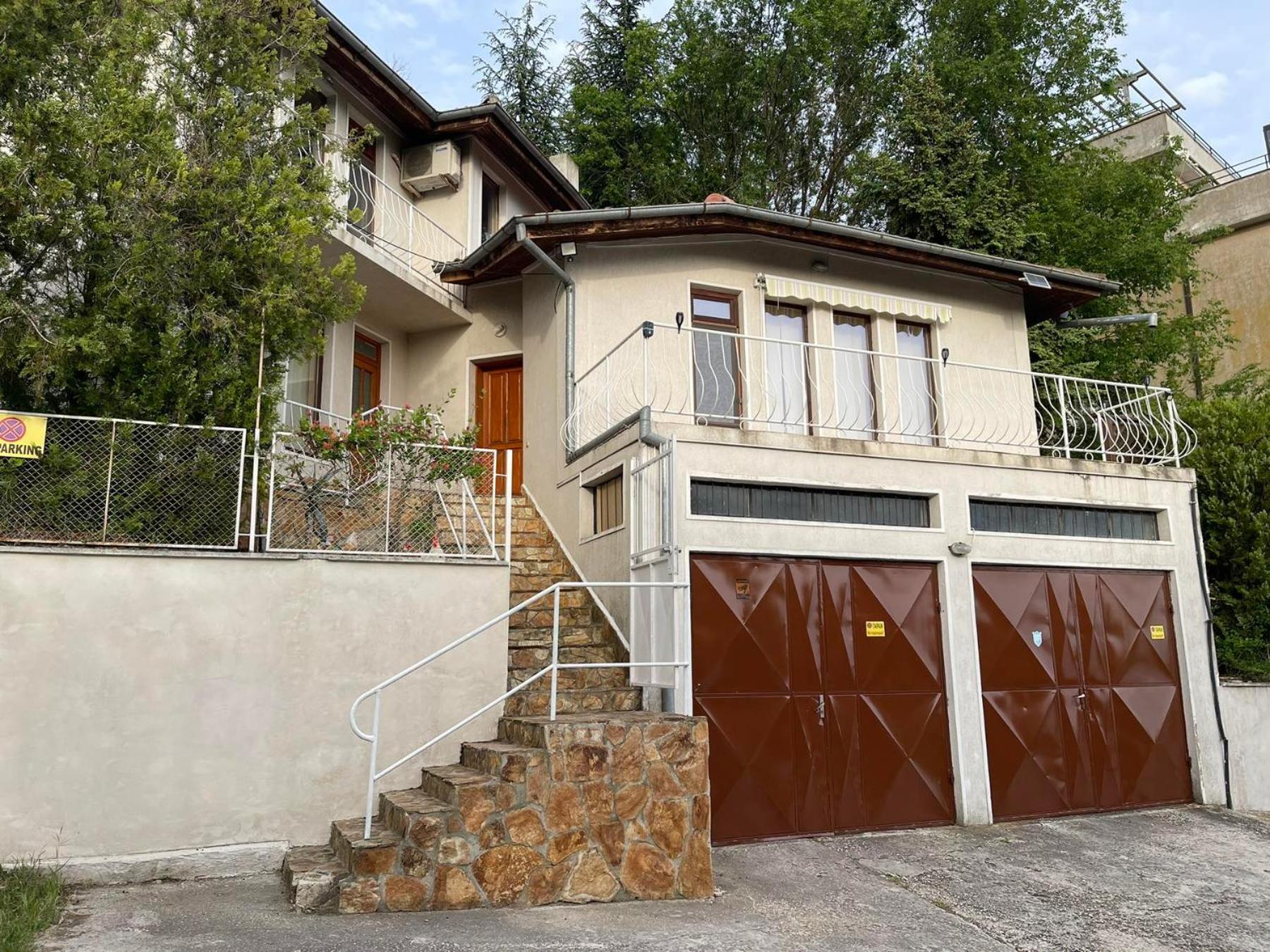 Villa Dechkoni Images