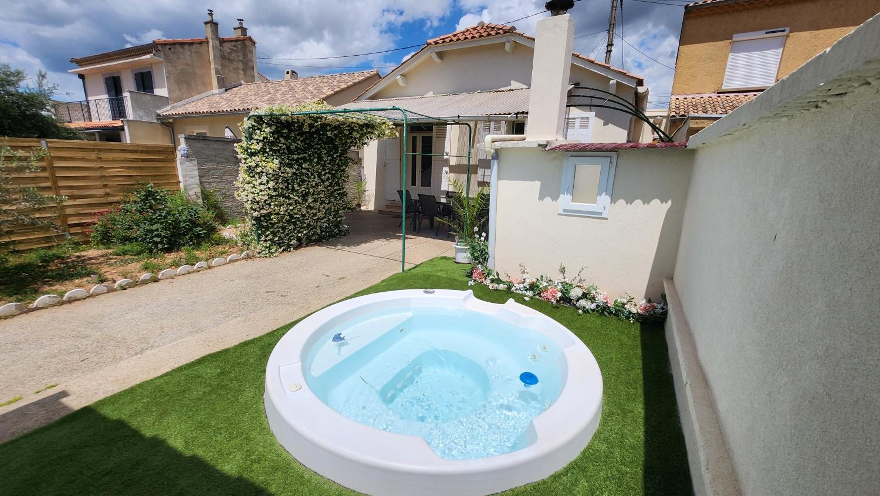 Maison Provence, proche Avignon Images