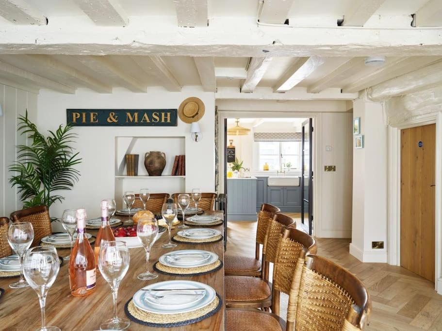The Old Coach House Images