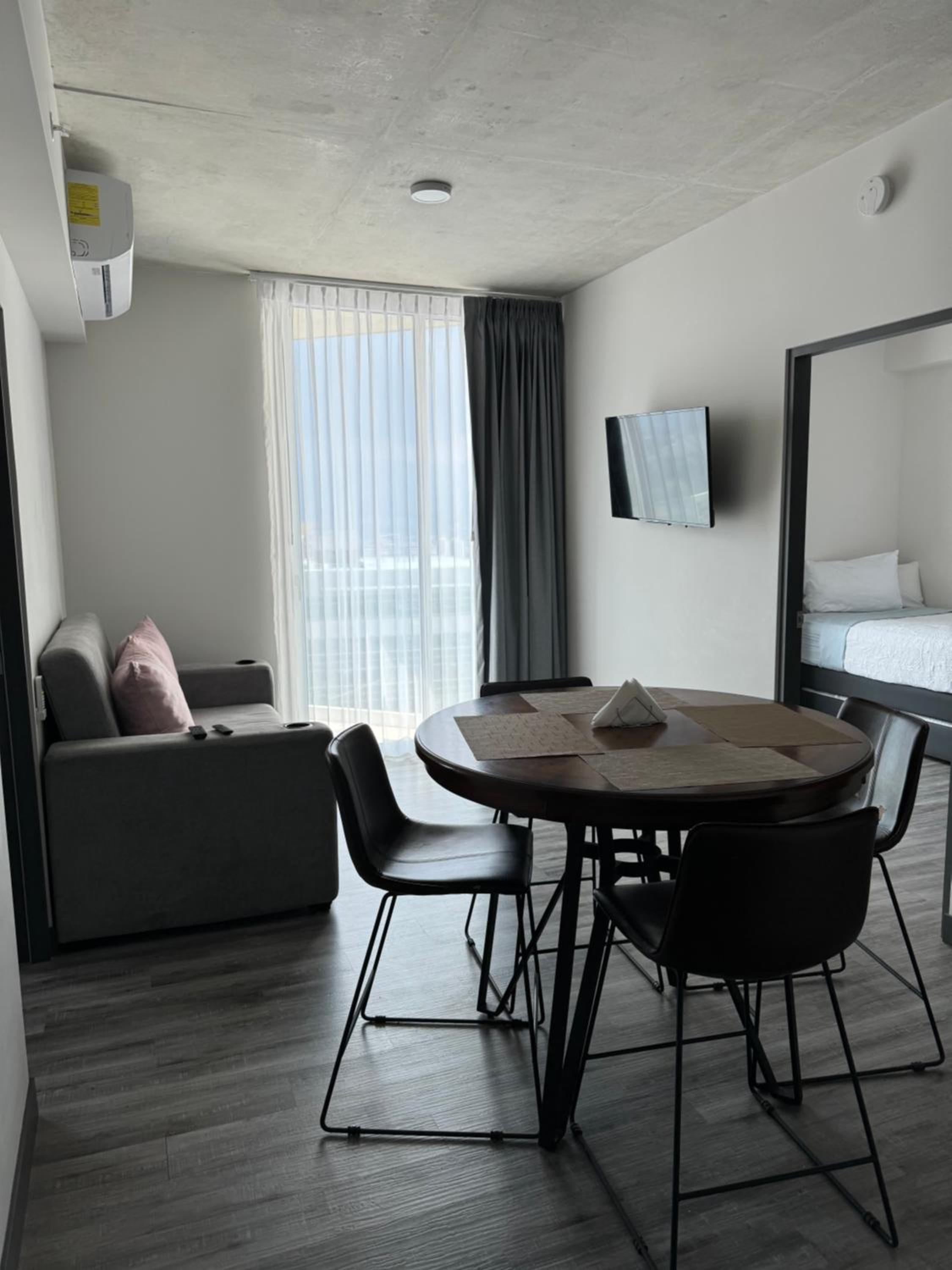Rabbit's Residence - 23th Floor Images