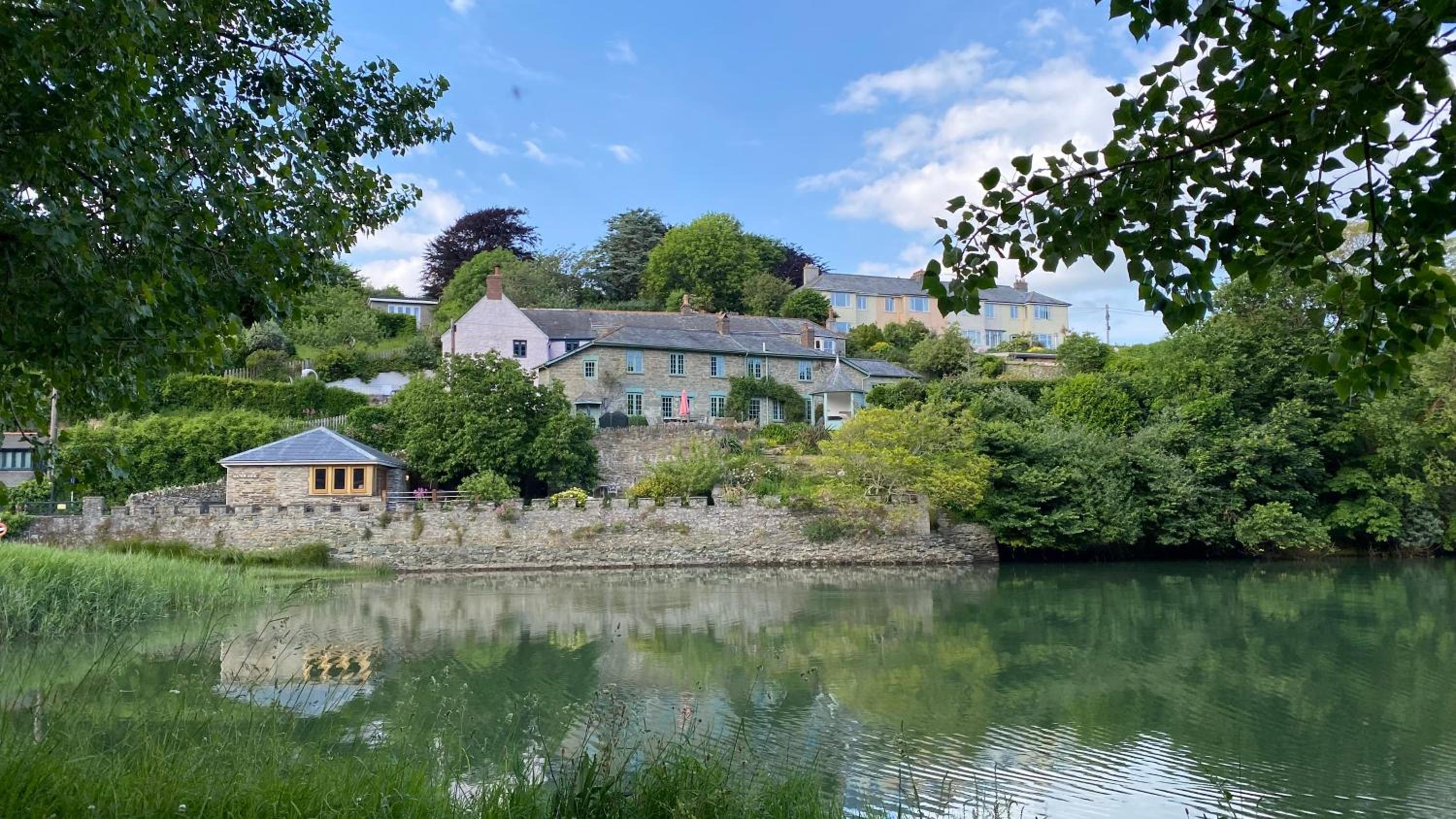 Beautiful house and lodge in Salcombe Images