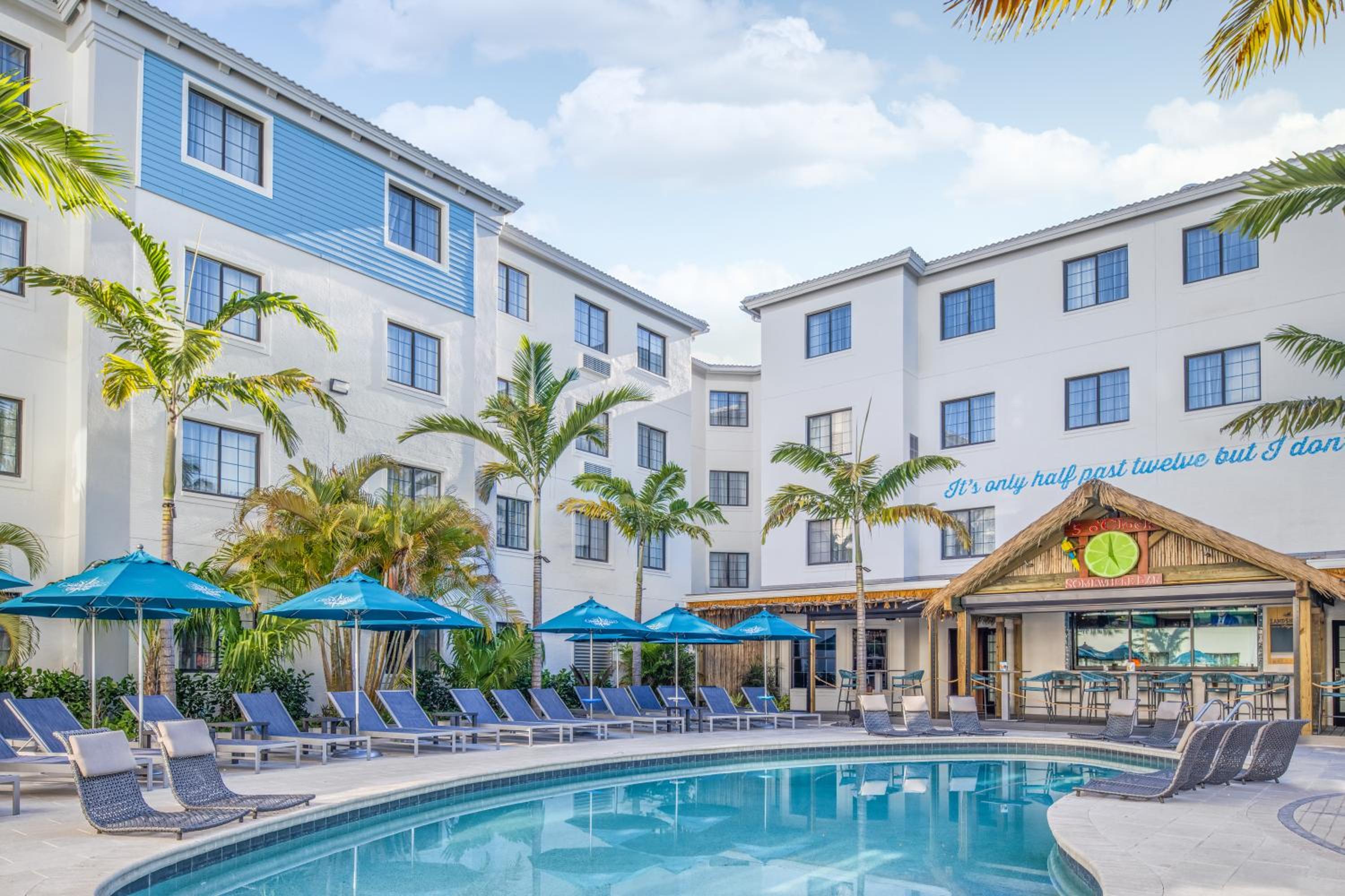 Compass Hotel Naples