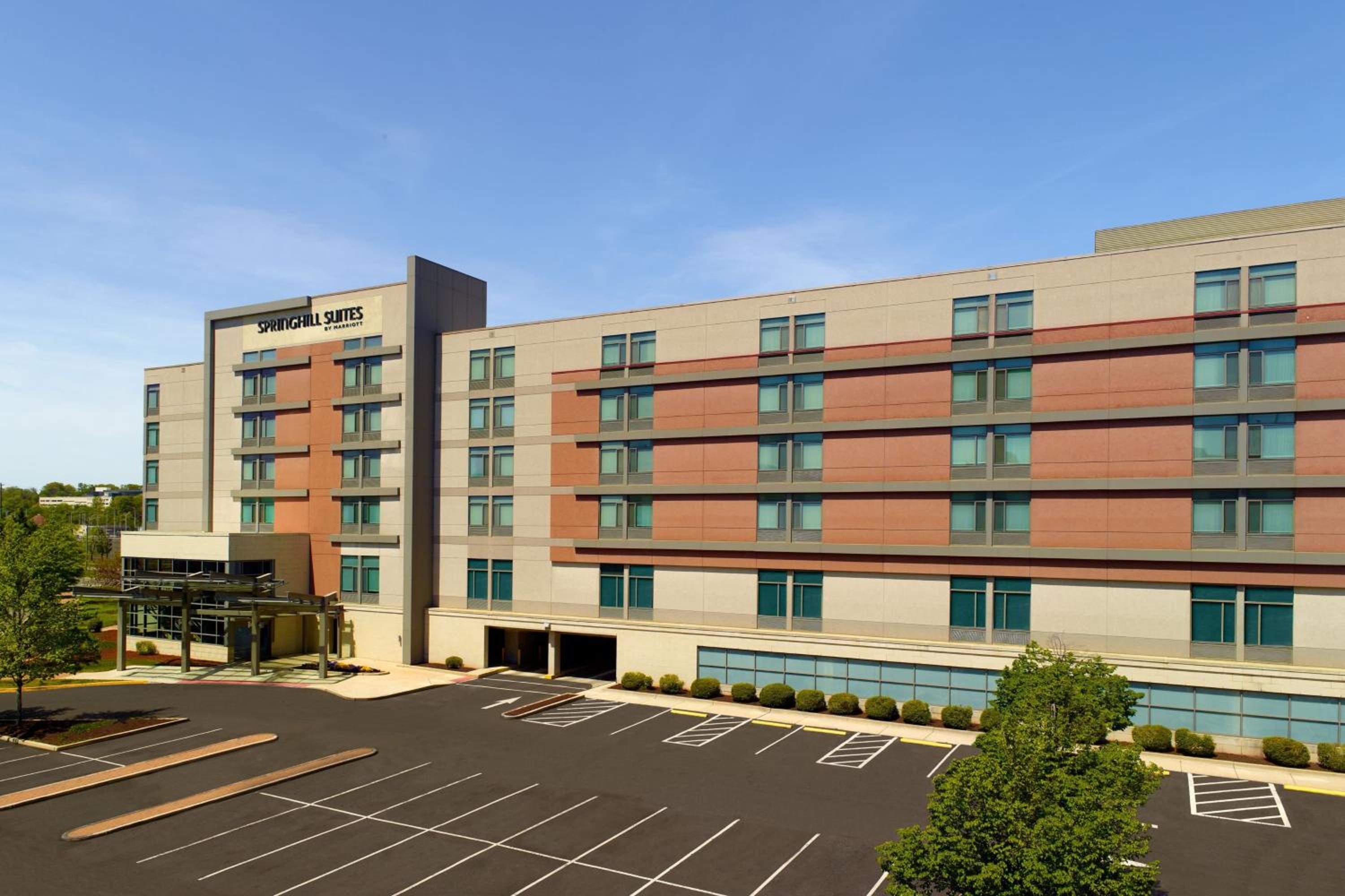 springhill-suites-alexandria-tech-center