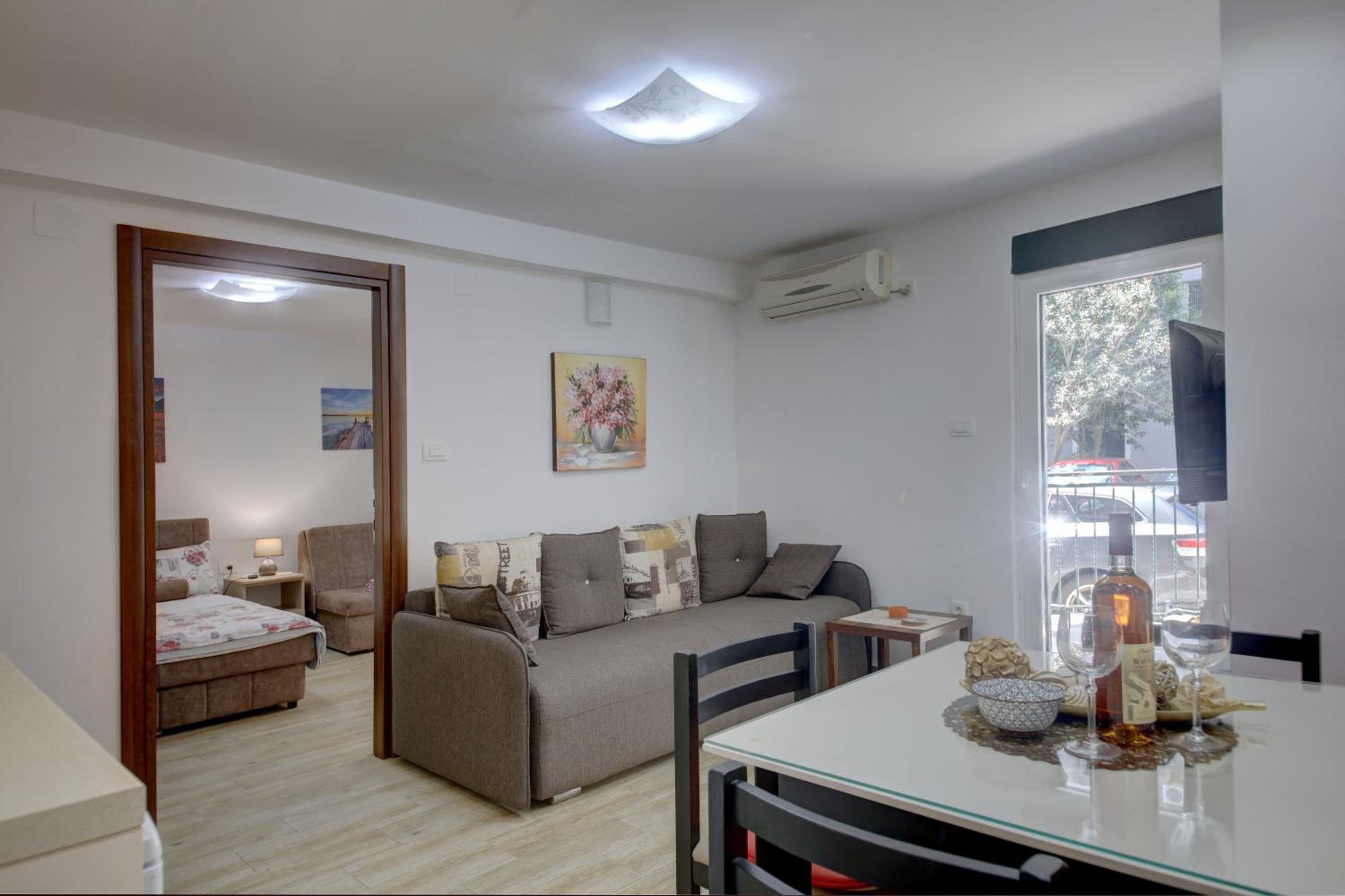 Dea Central Apartment