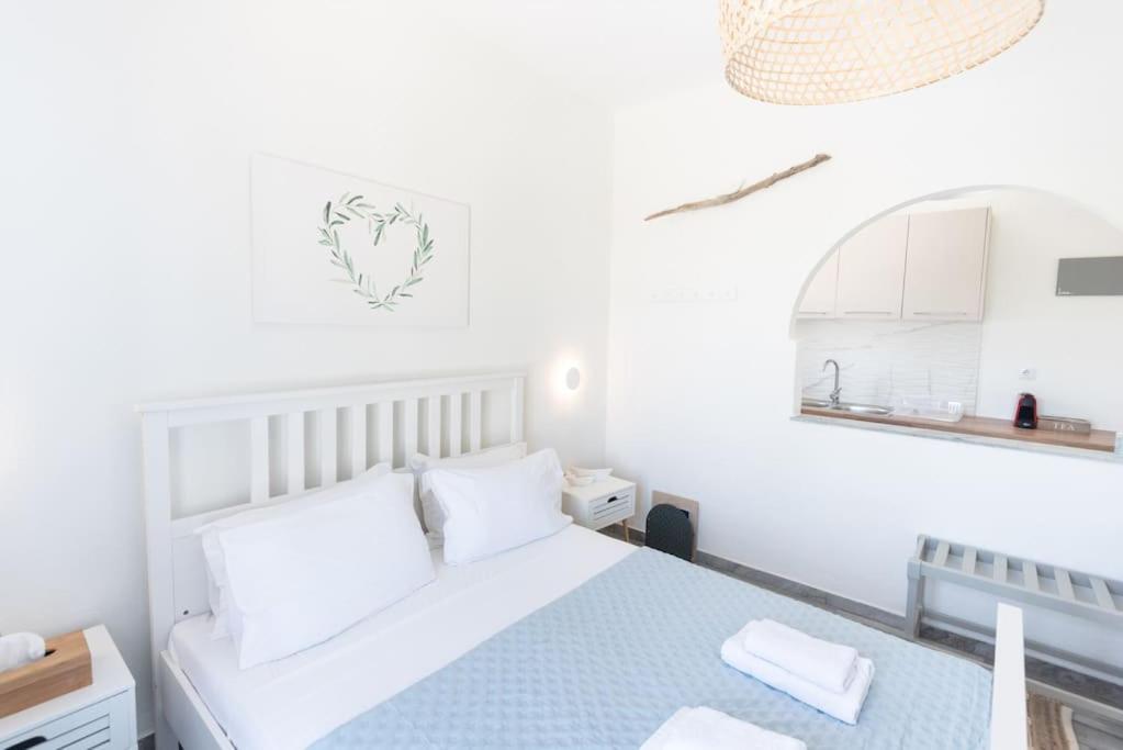 Swell S1 maisonette in Naousa Images