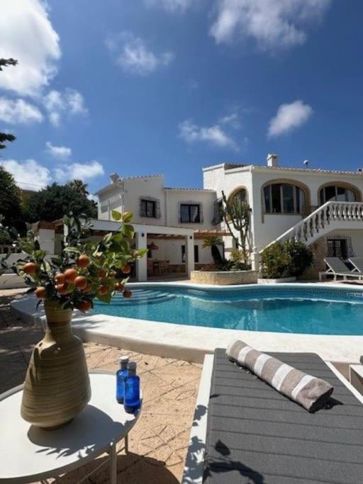 Pool appartement in Casa Naranja Images