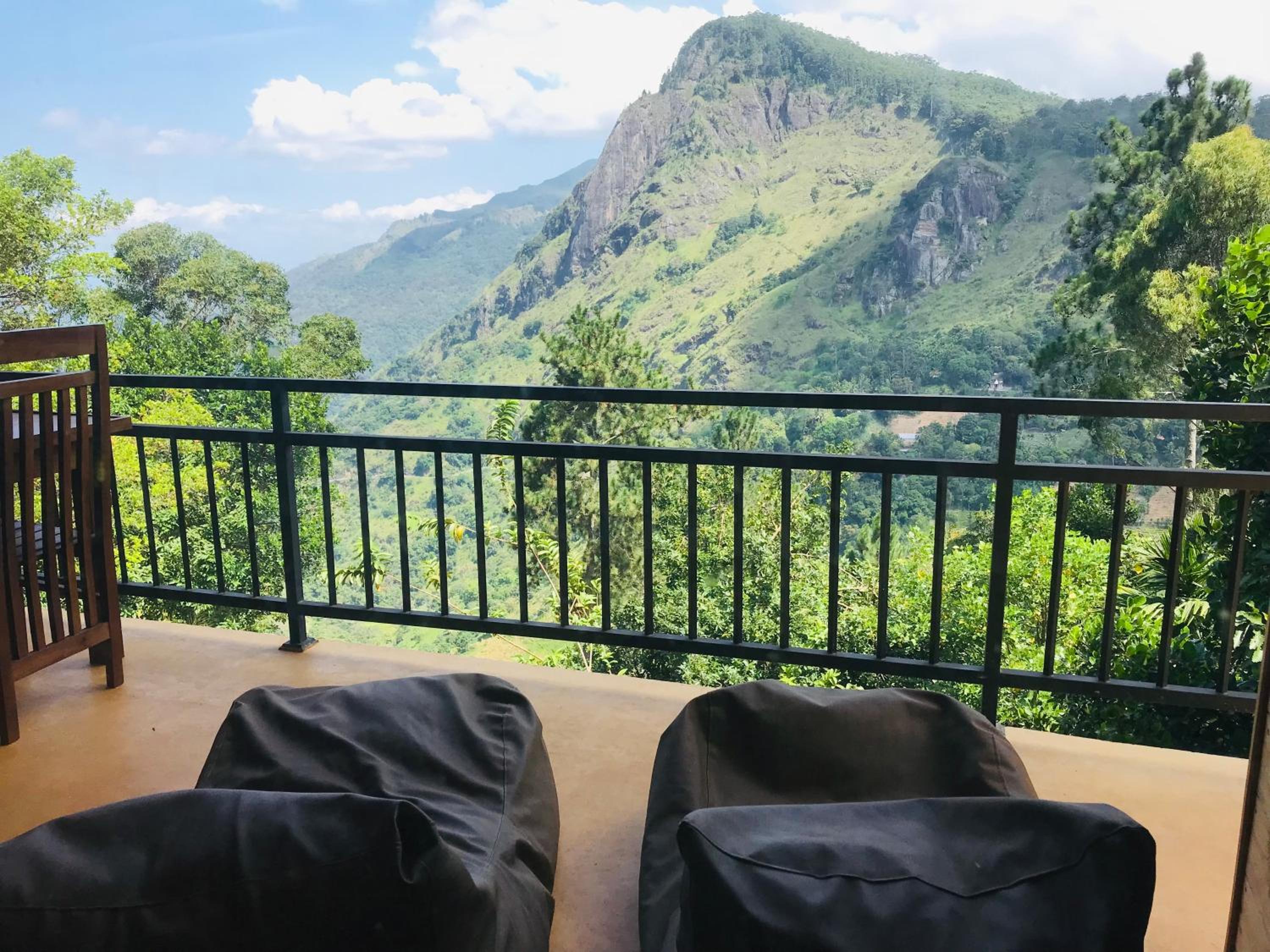 Ridge View Guest House -Ella Images
