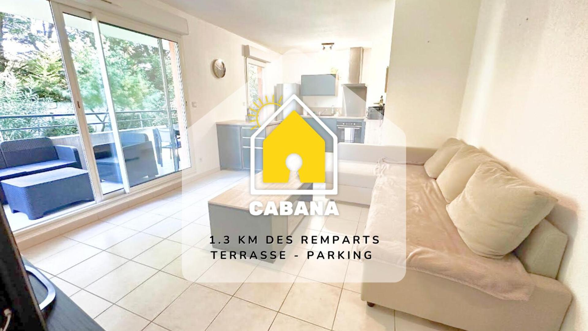 Cabana & Le Charmant Terrasse, Parking et Calme Images