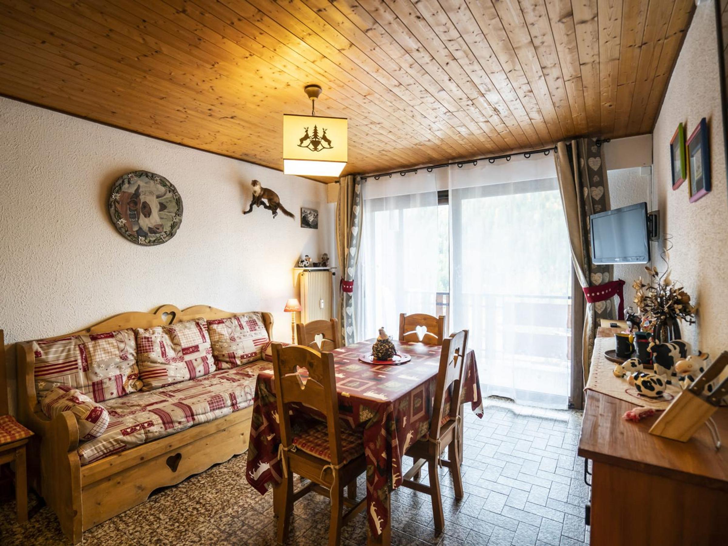Appartement cosy 5 pers., parking privatif, proche centre et remontées, Châtel - FR-1-676-4 Images