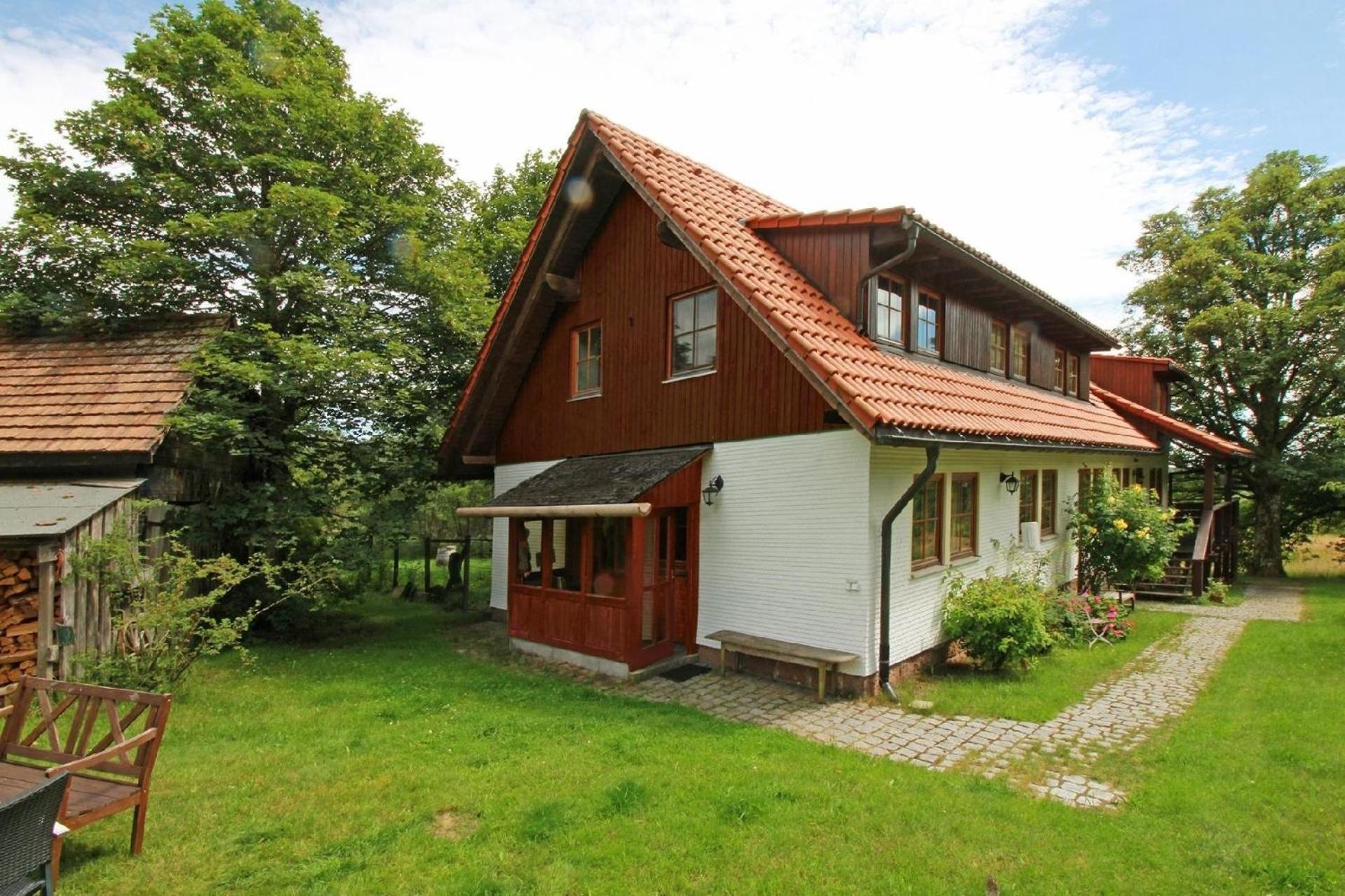 Gemütliche Ferienwohnung in Kniebis mit Großem Garten Images