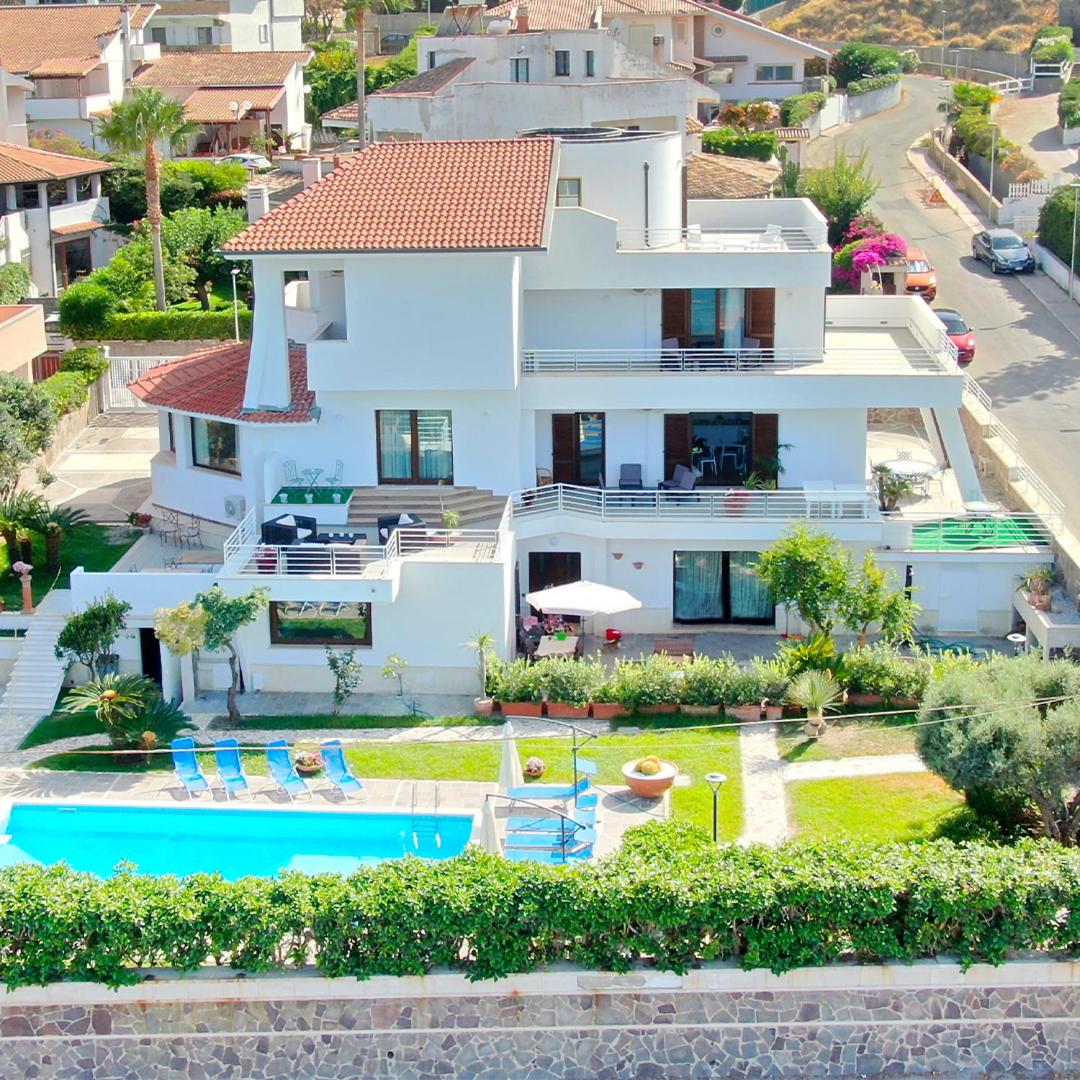 EliMar Villa & Pool Images