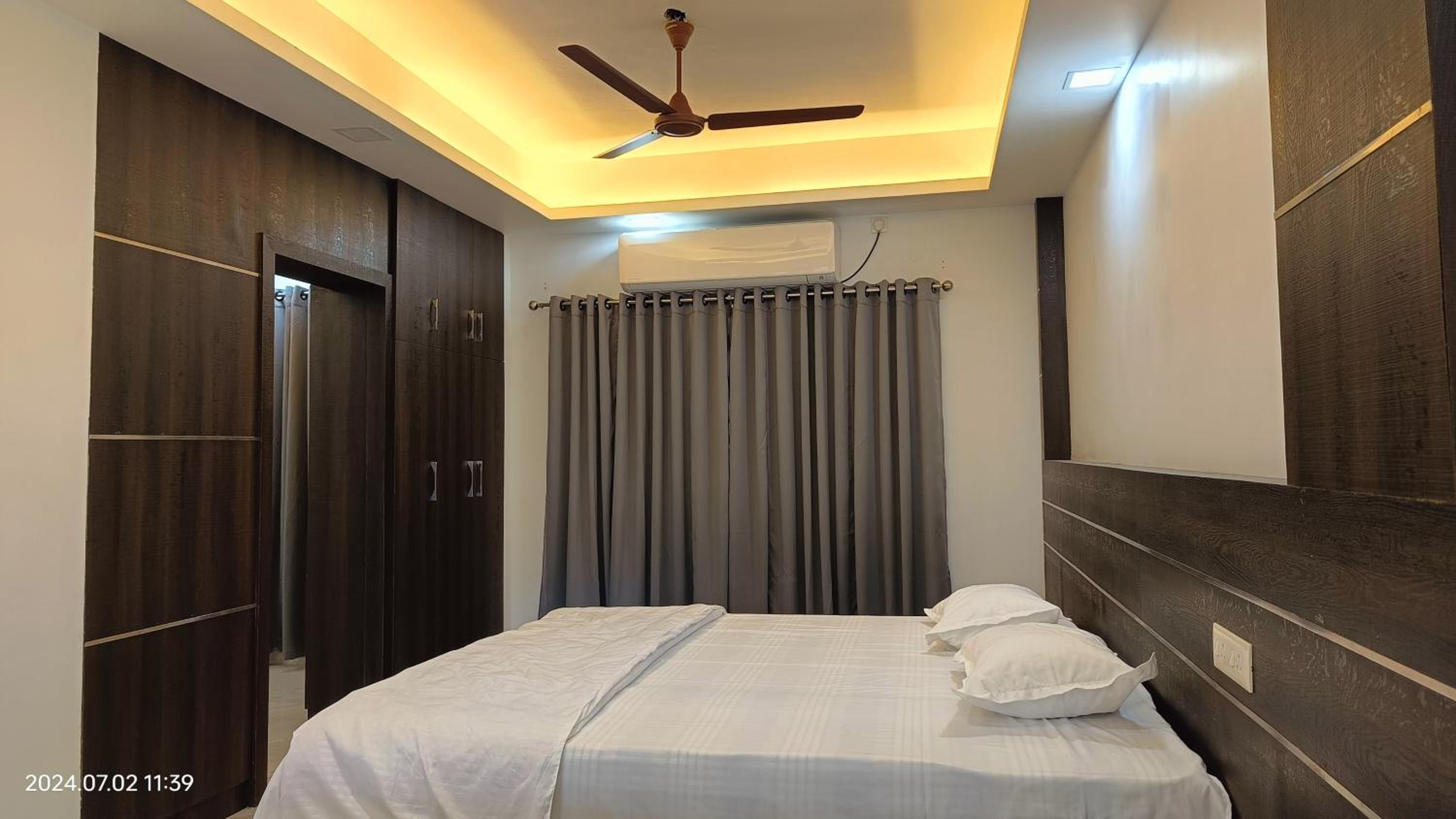 Aroma Serviced Villa 201 Images
