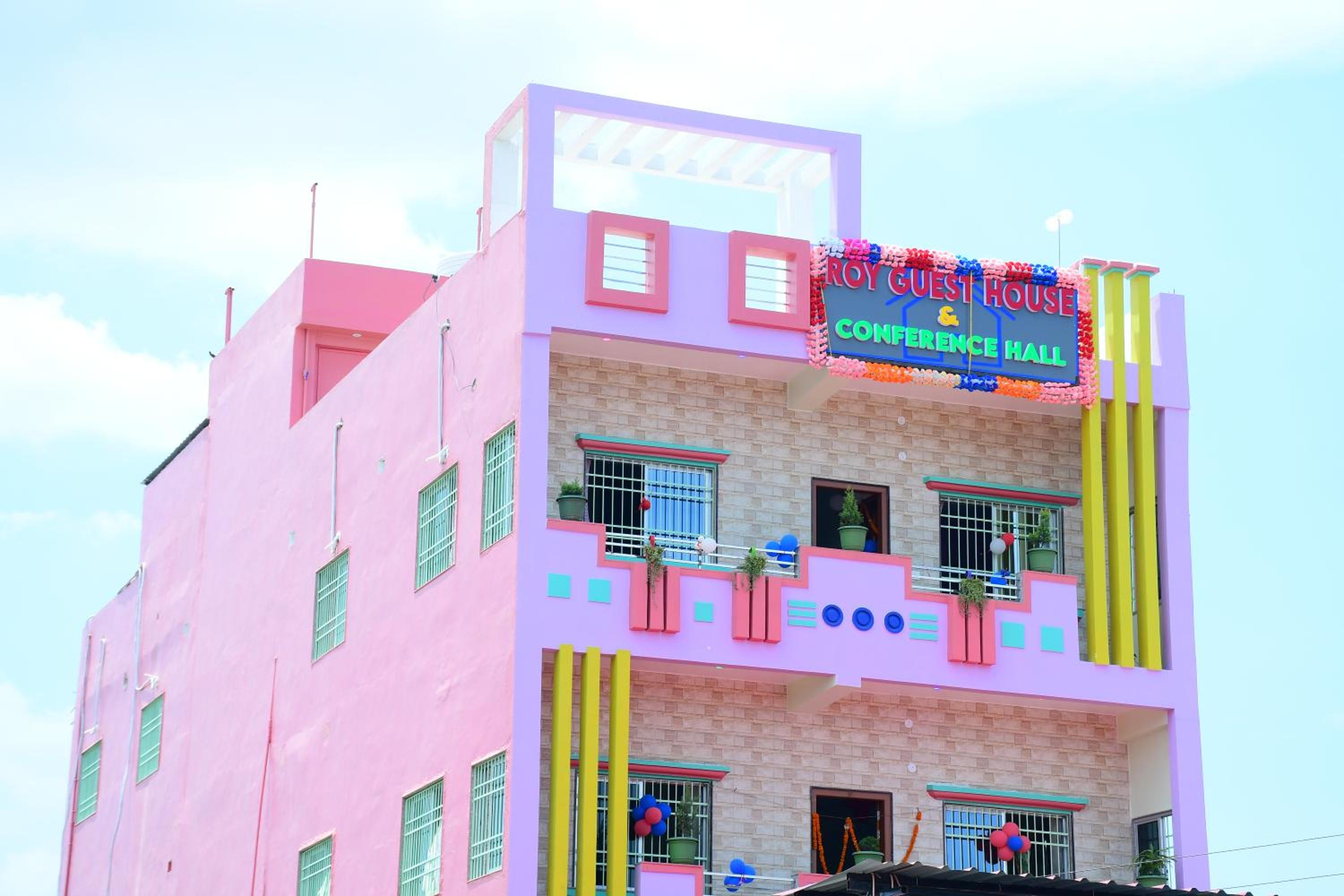 Roy Guest House