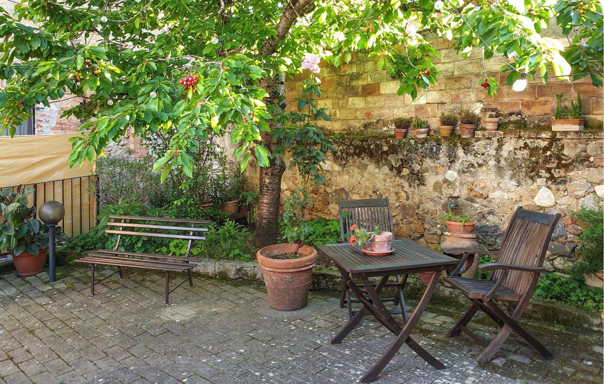 Pet Friendly Apartment In Rosia With Kitchen Images