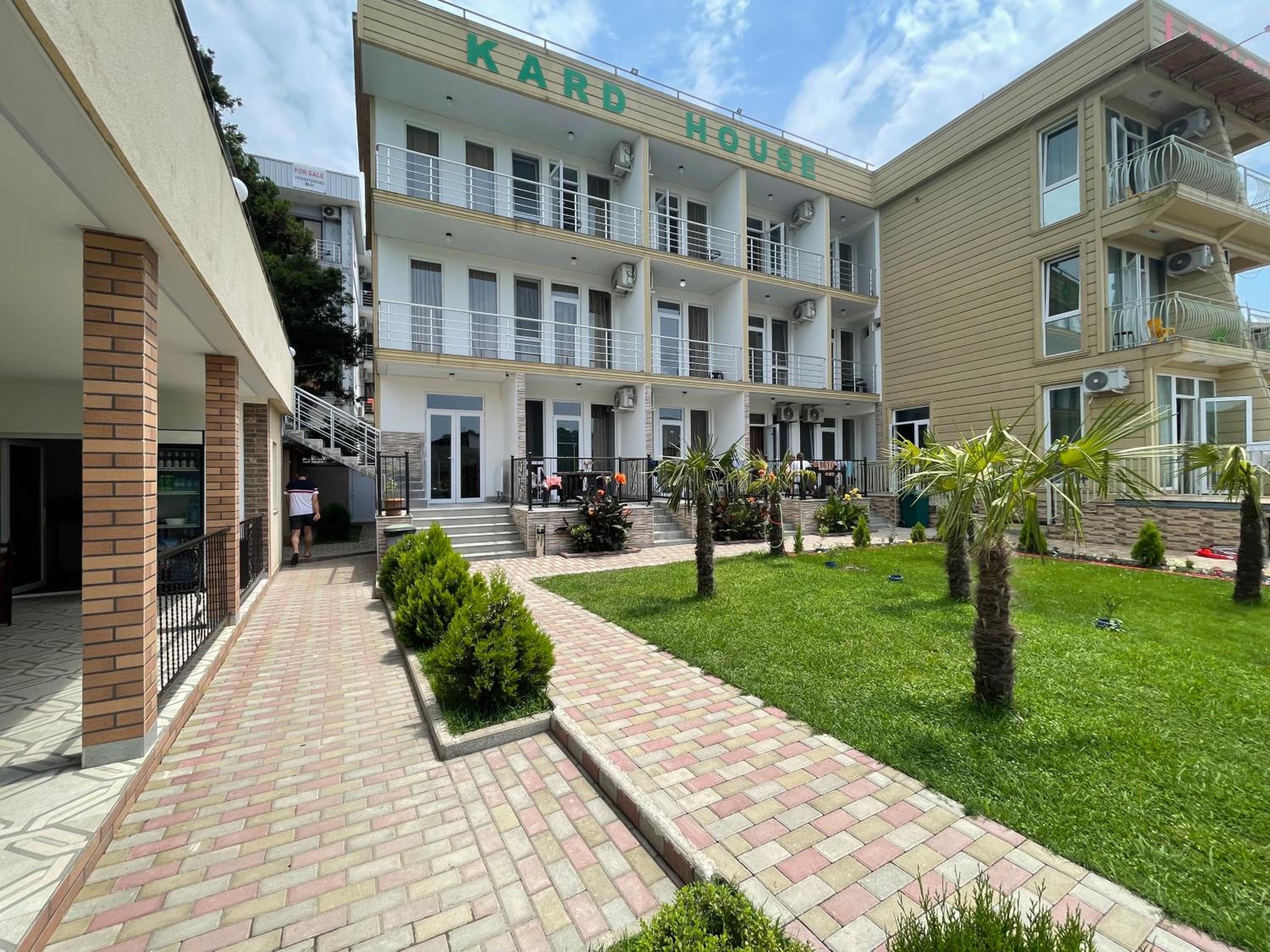 KARD HOUSE Images