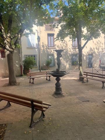 Les faubourgs de la cité Images