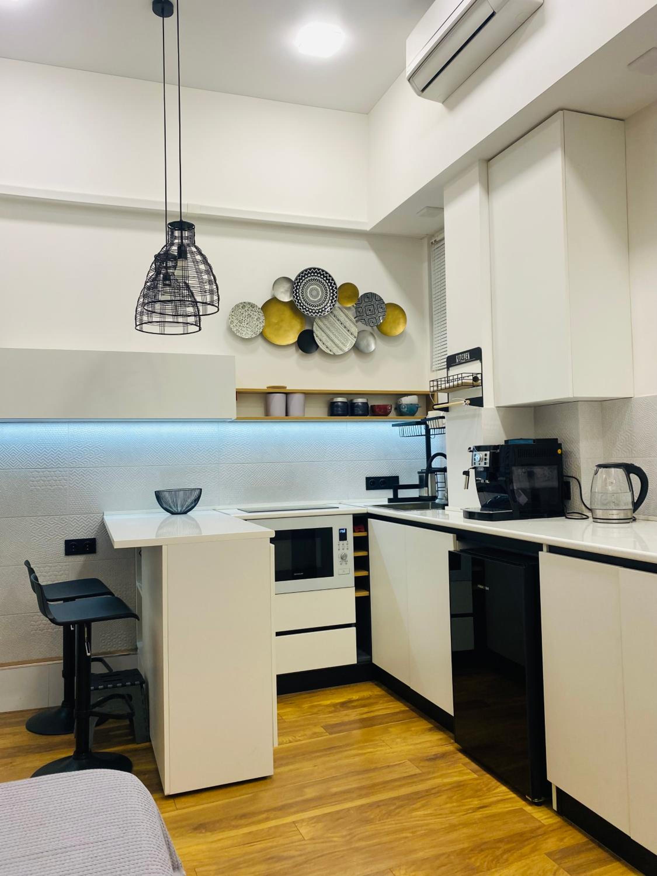Tbilisi center studio apartment Sunny Images