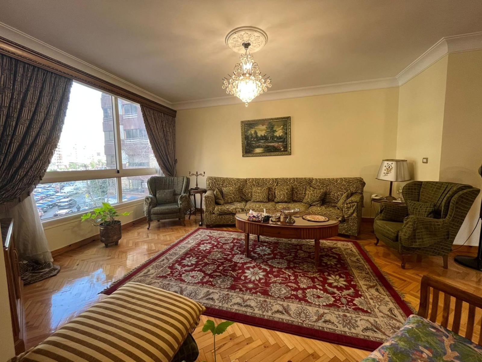 Large apartment for families Images