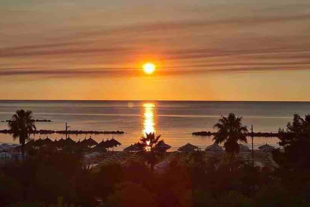 Appartamento sul mare Images