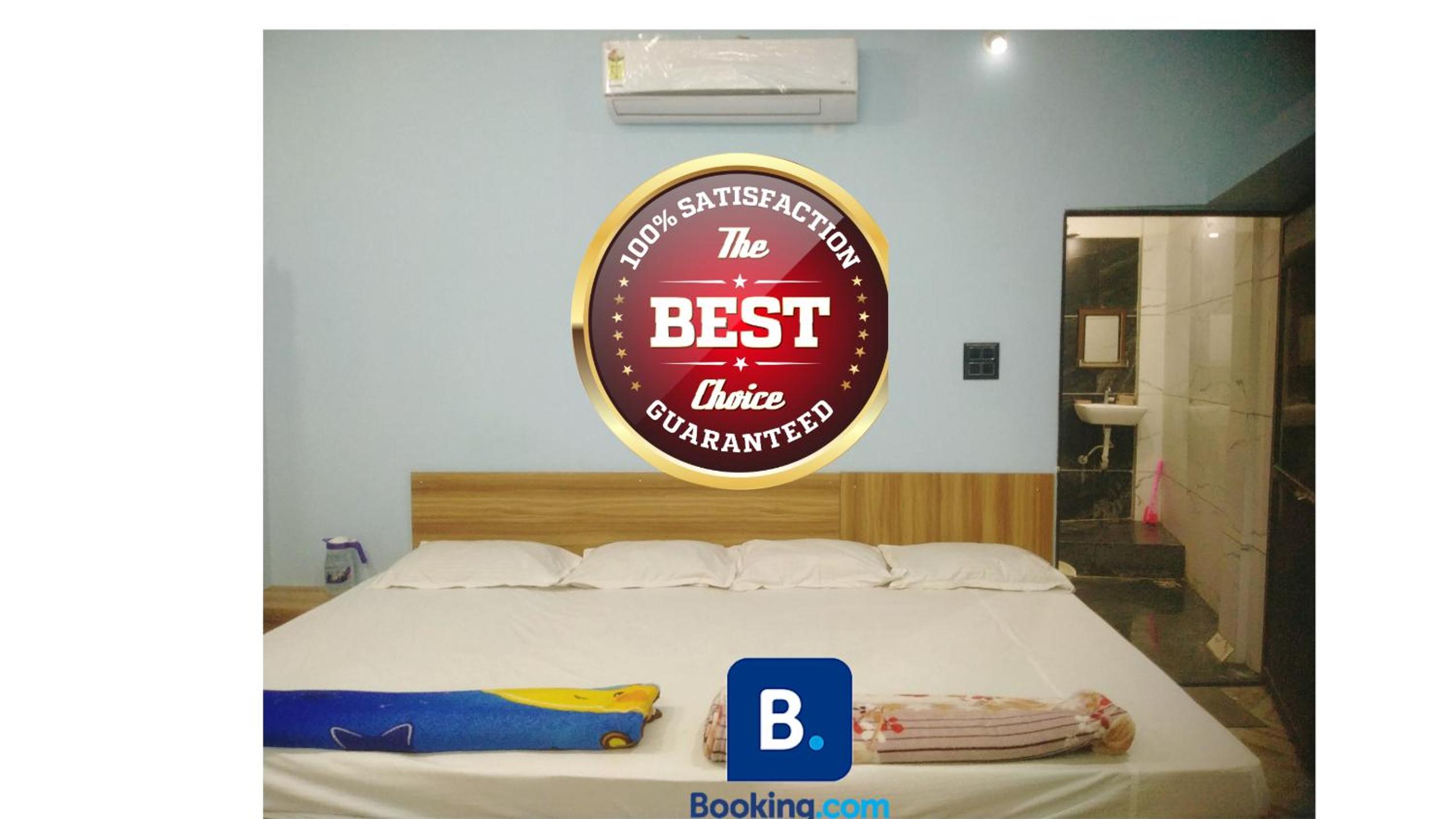 Shreeram guest house !ujjain near mahakal temple fully! aircondition property with parking! Images