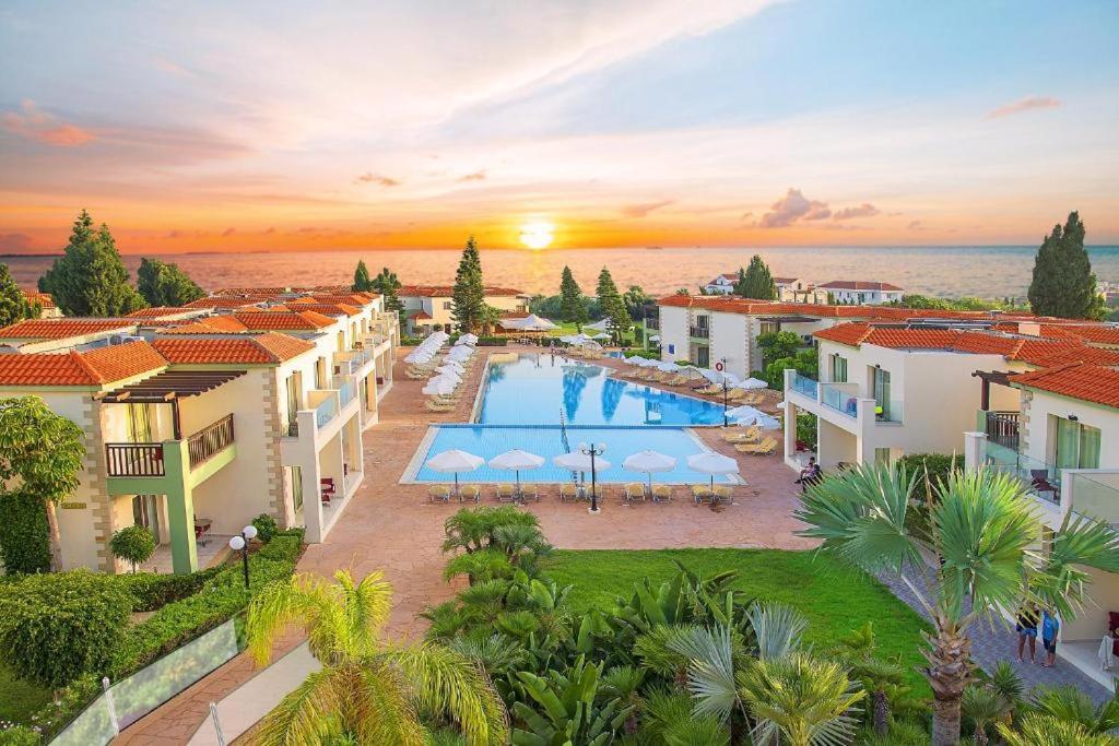 Freij Splash Hotel & Resort Images
