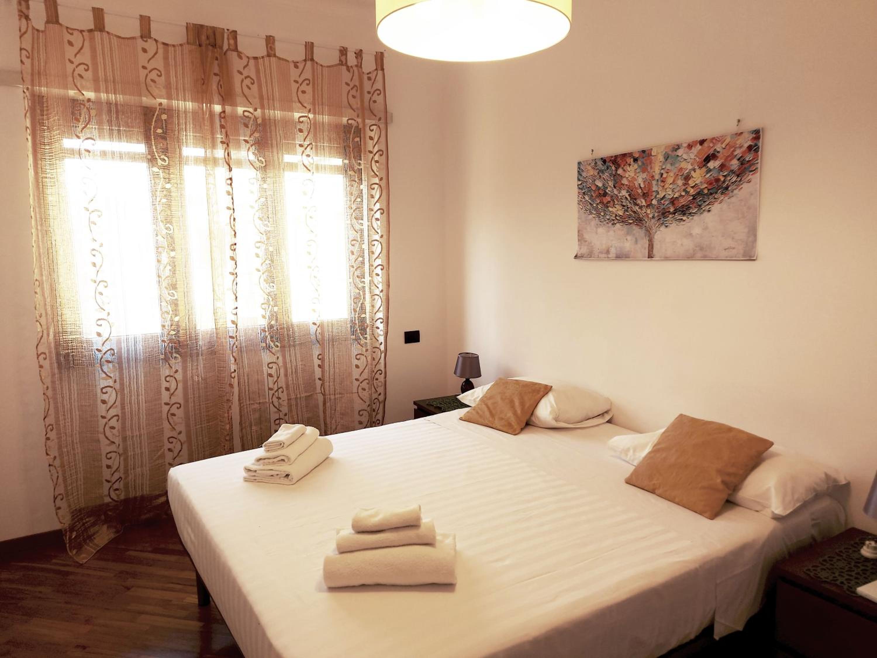 Vatican White Apartment Images