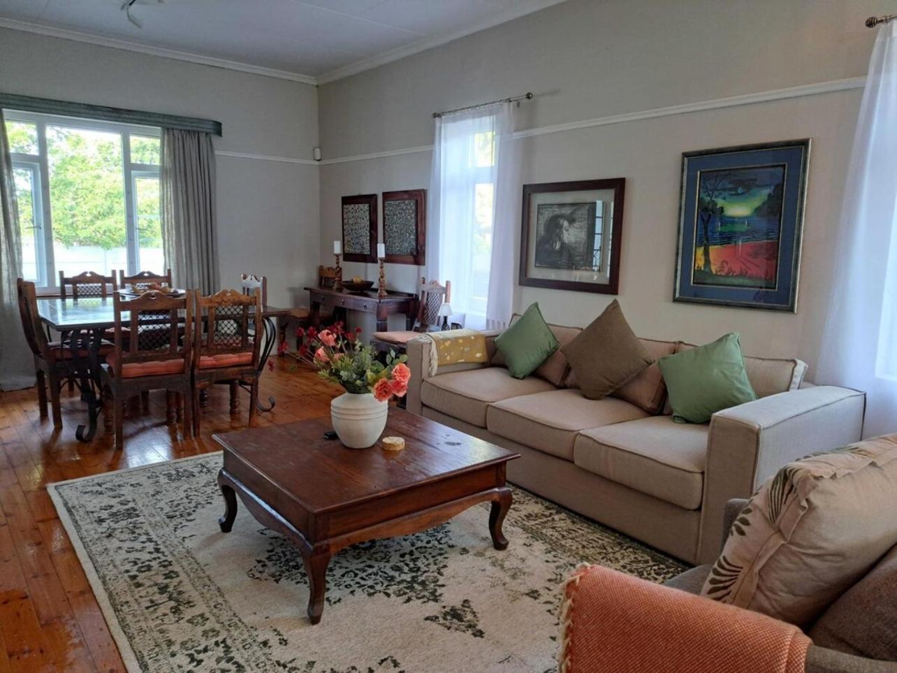 Charming Three Bedroom Home Images