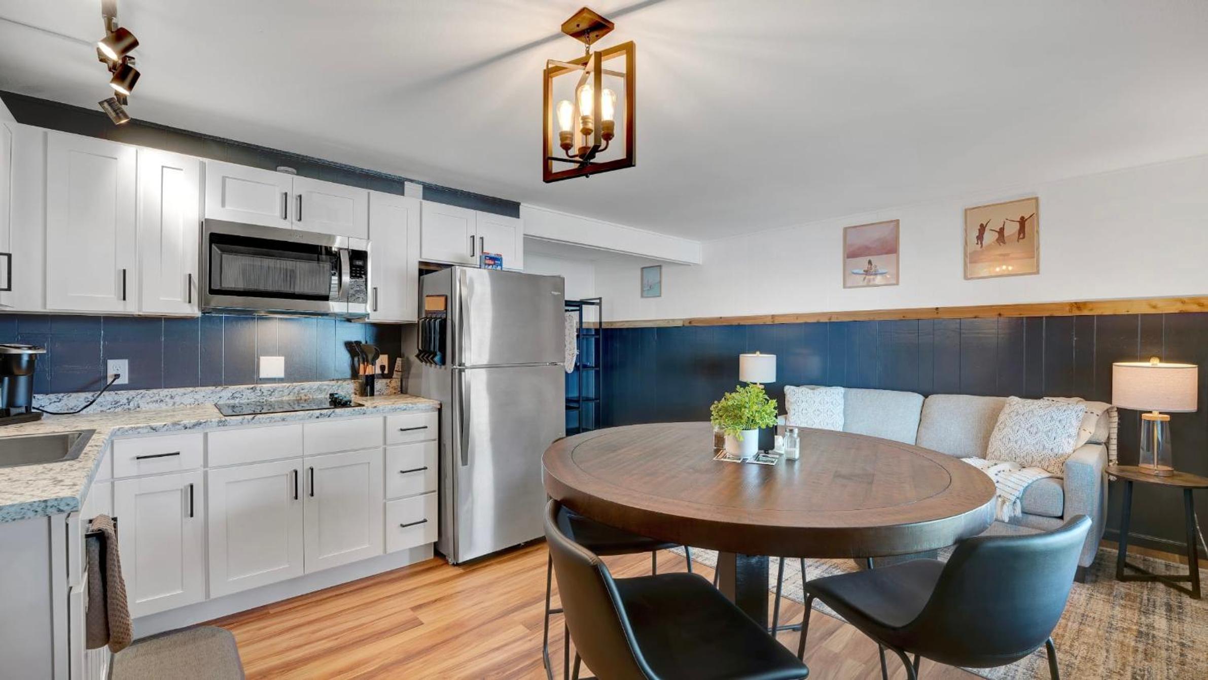 Relax & Recharge 2BR Suite by the Lake Eco BUnk Unit Images