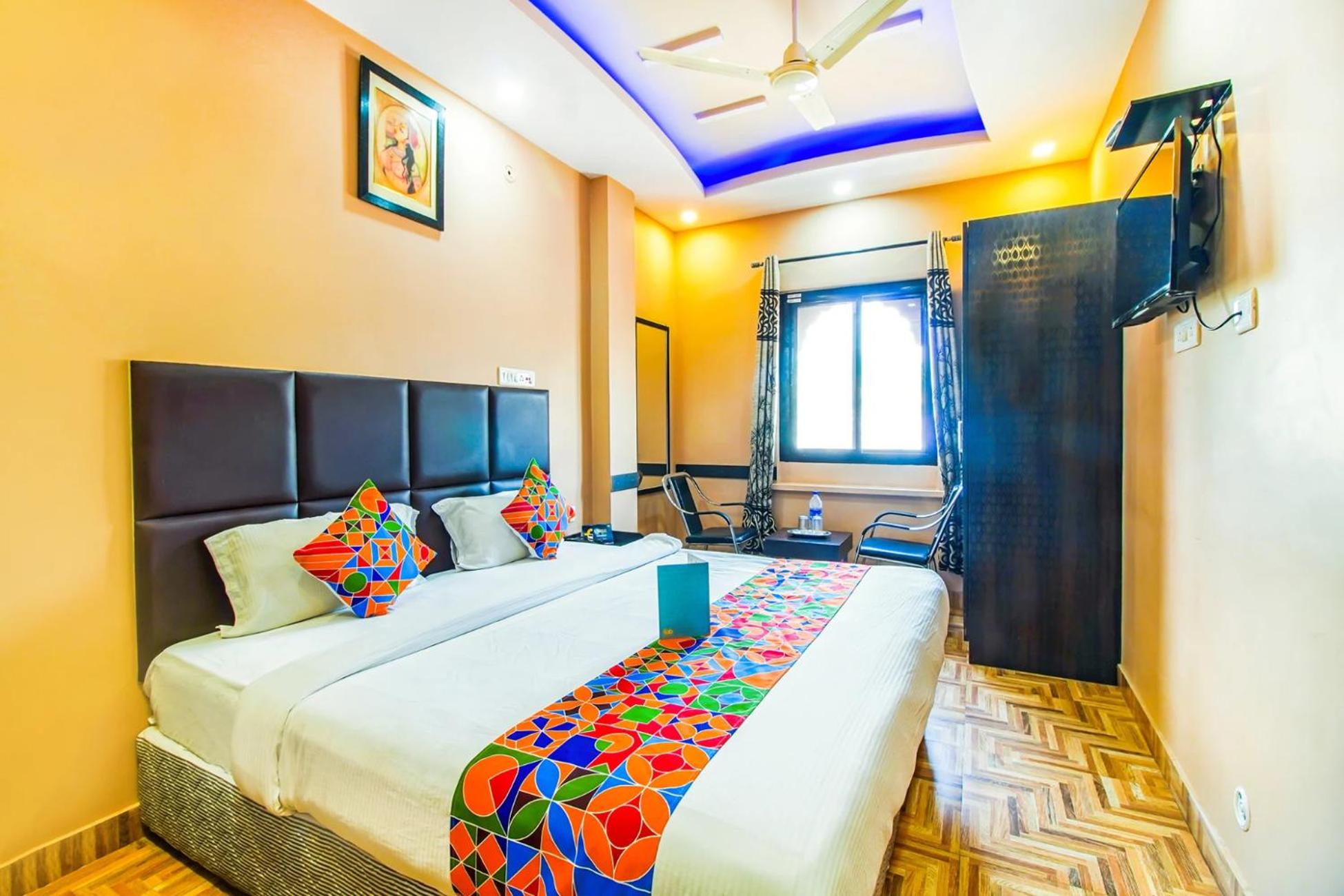 Hotel Deepak Residency