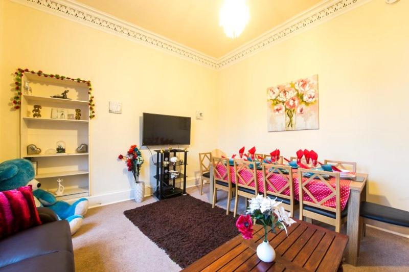 Edinburgh Morrison Central ApartHotel Images